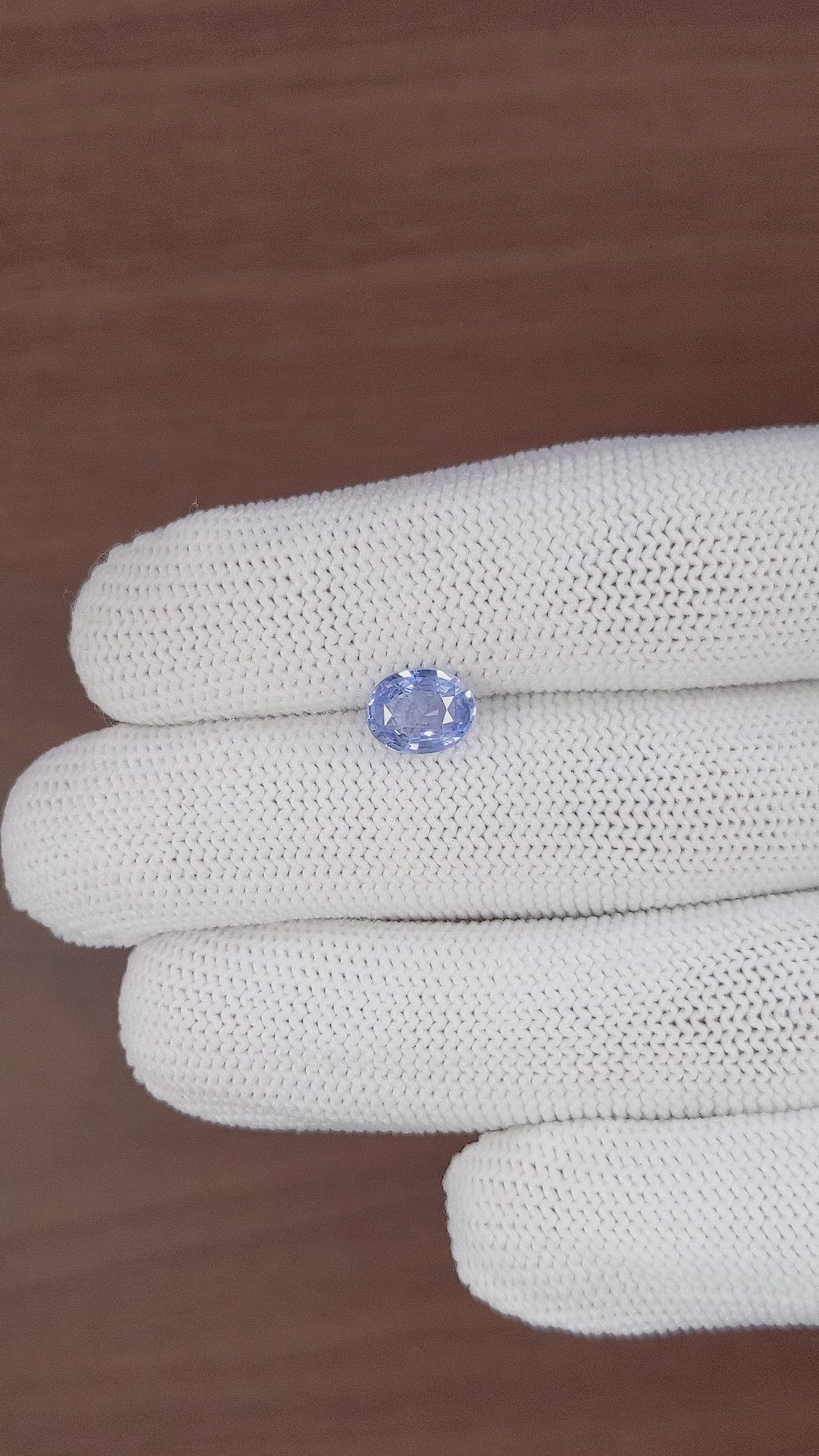 1.67 Ct. Blue Sapphire from Ceylon (Sri Lanka) Size Video