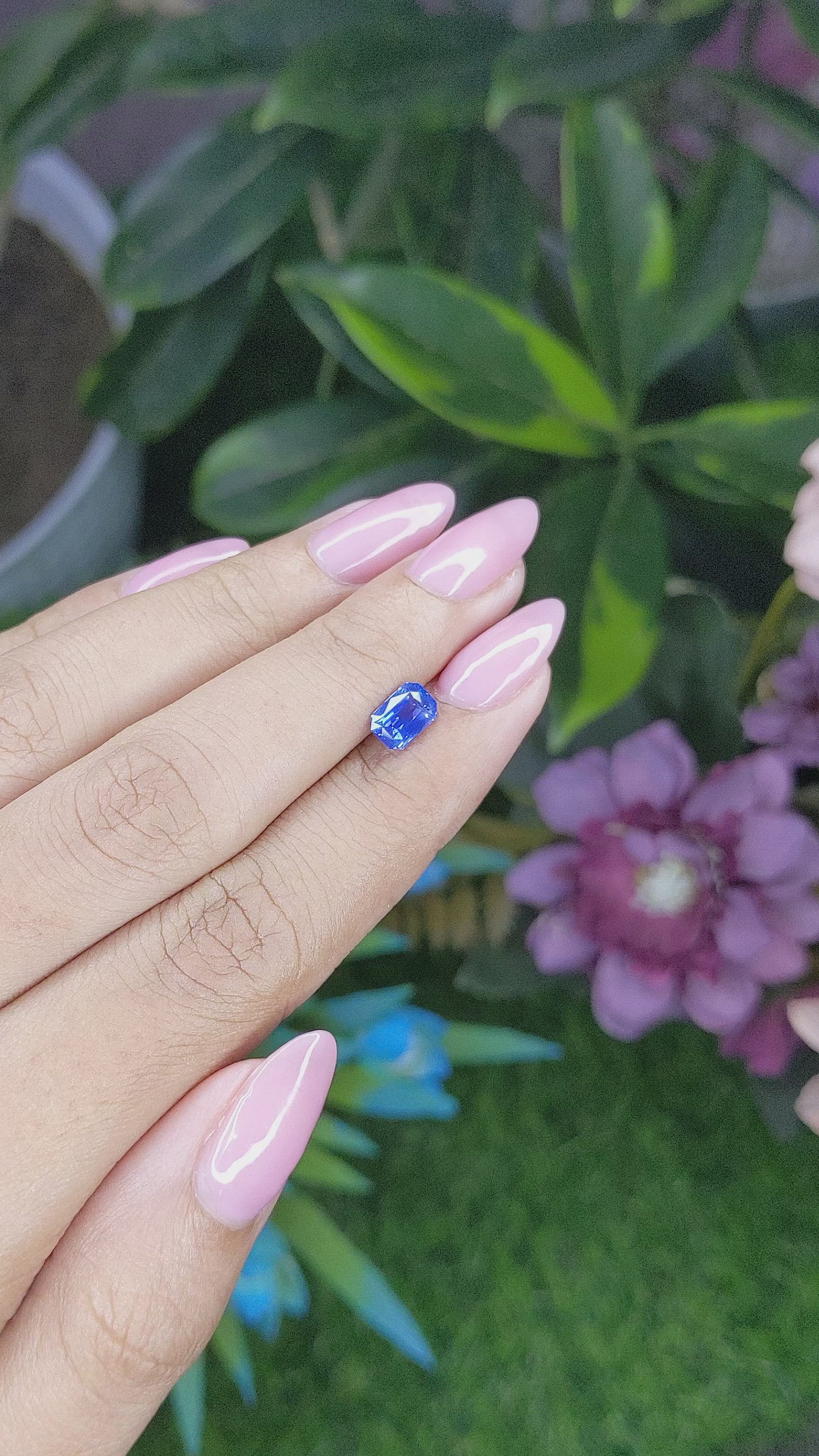 1.04 Ct. Blue Sapphire from Ceylon (Sri Lanka) Size Video