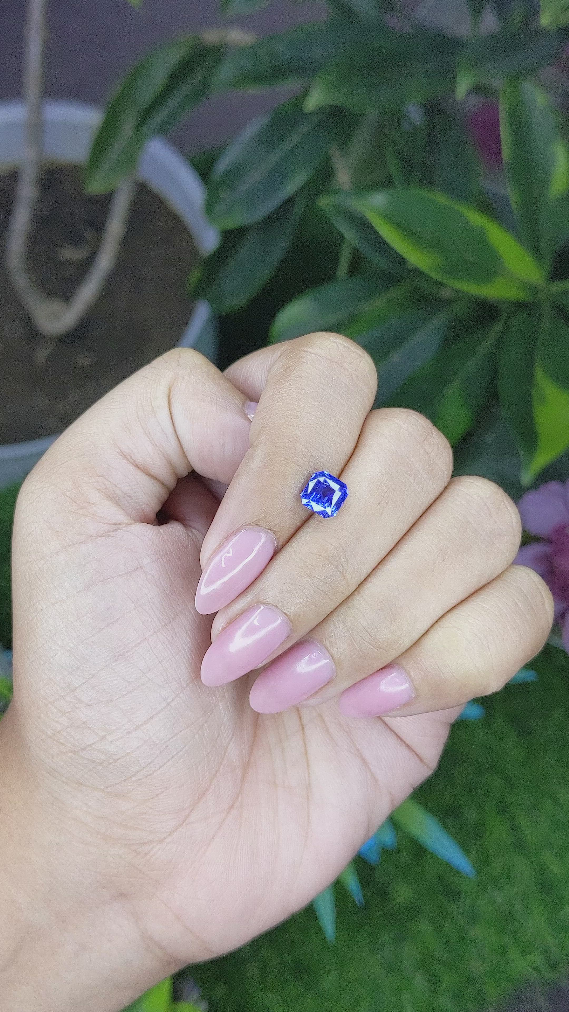 1.57 Ct. Blue Sapphire from Ceylon (Sri Lanka) Size Video