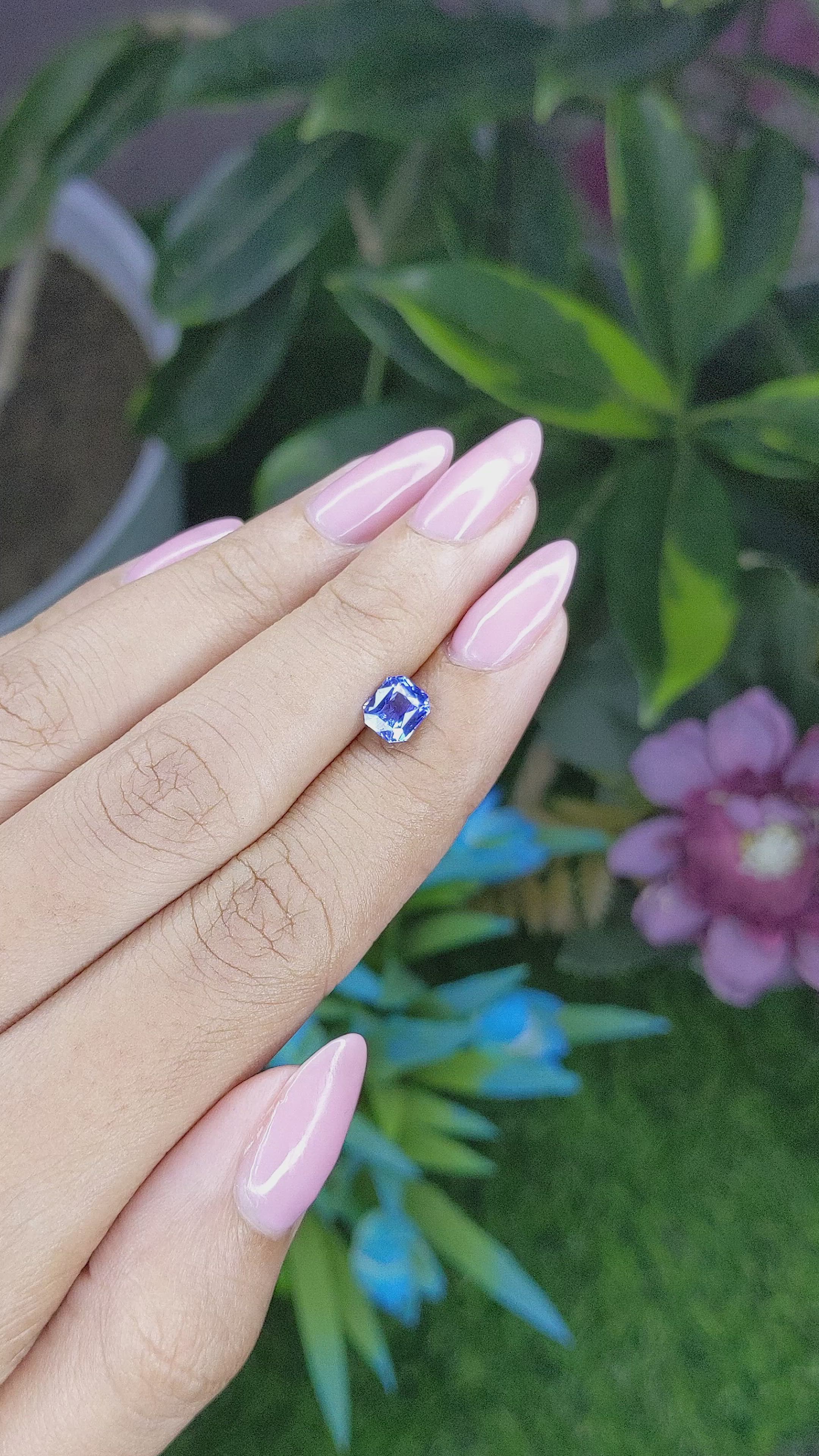 1.09 Ct. Blue Sapphire from Ceylon (Sri Lanka) Size Video