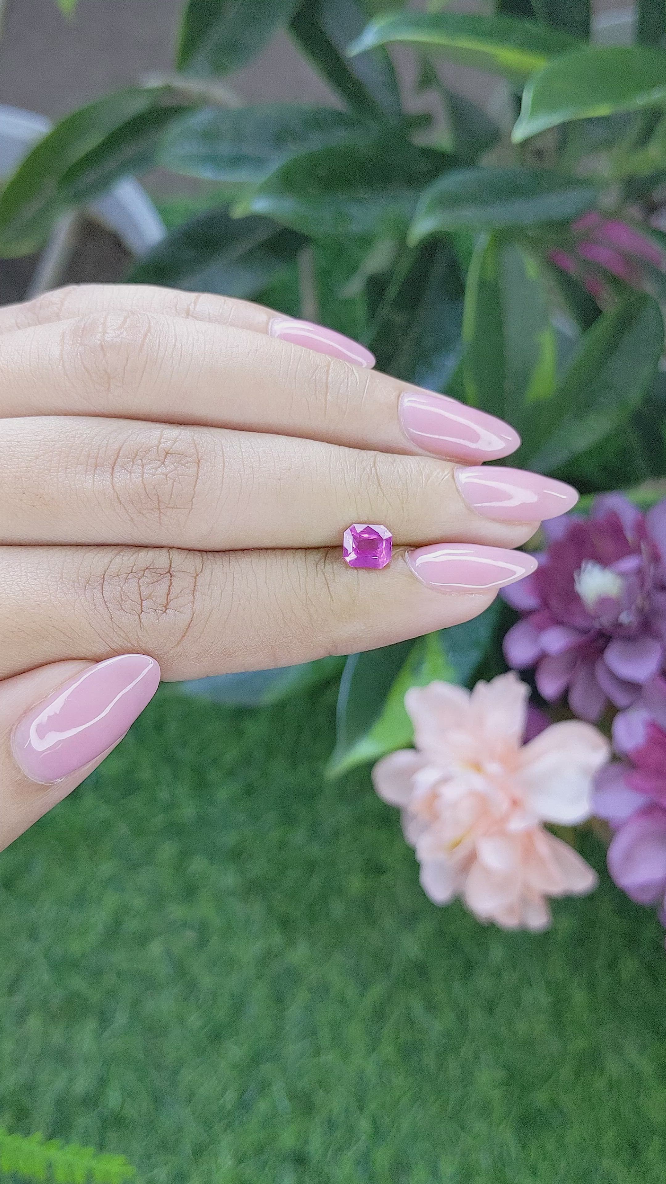 1.06 Ct. Purplish Pink Sapphire from Ceylon (Sri Lanka) Size Video