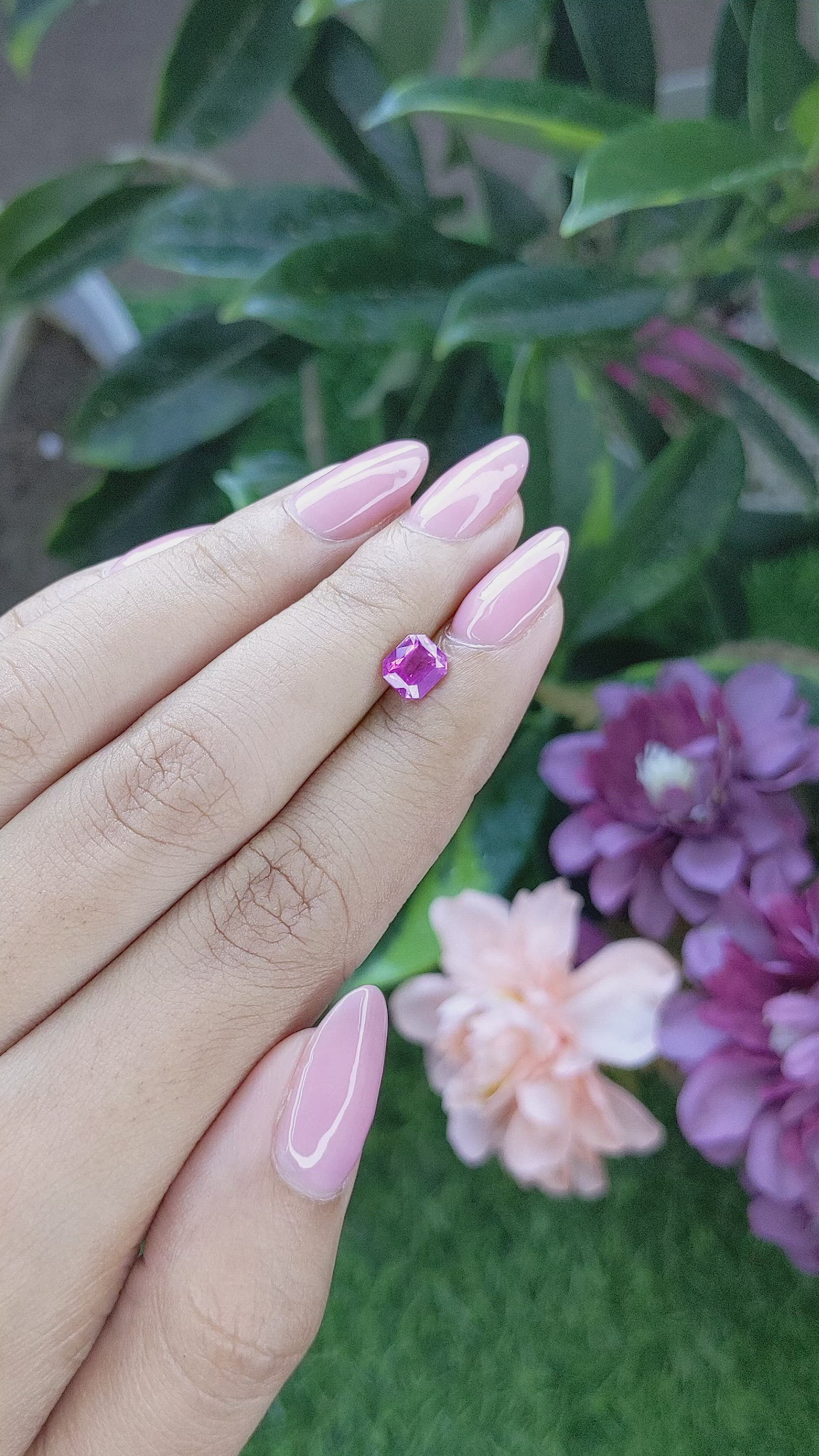 1.06 Ct. Purplish Pink Sapphire from Ceylon (Sri Lanka) Size Video