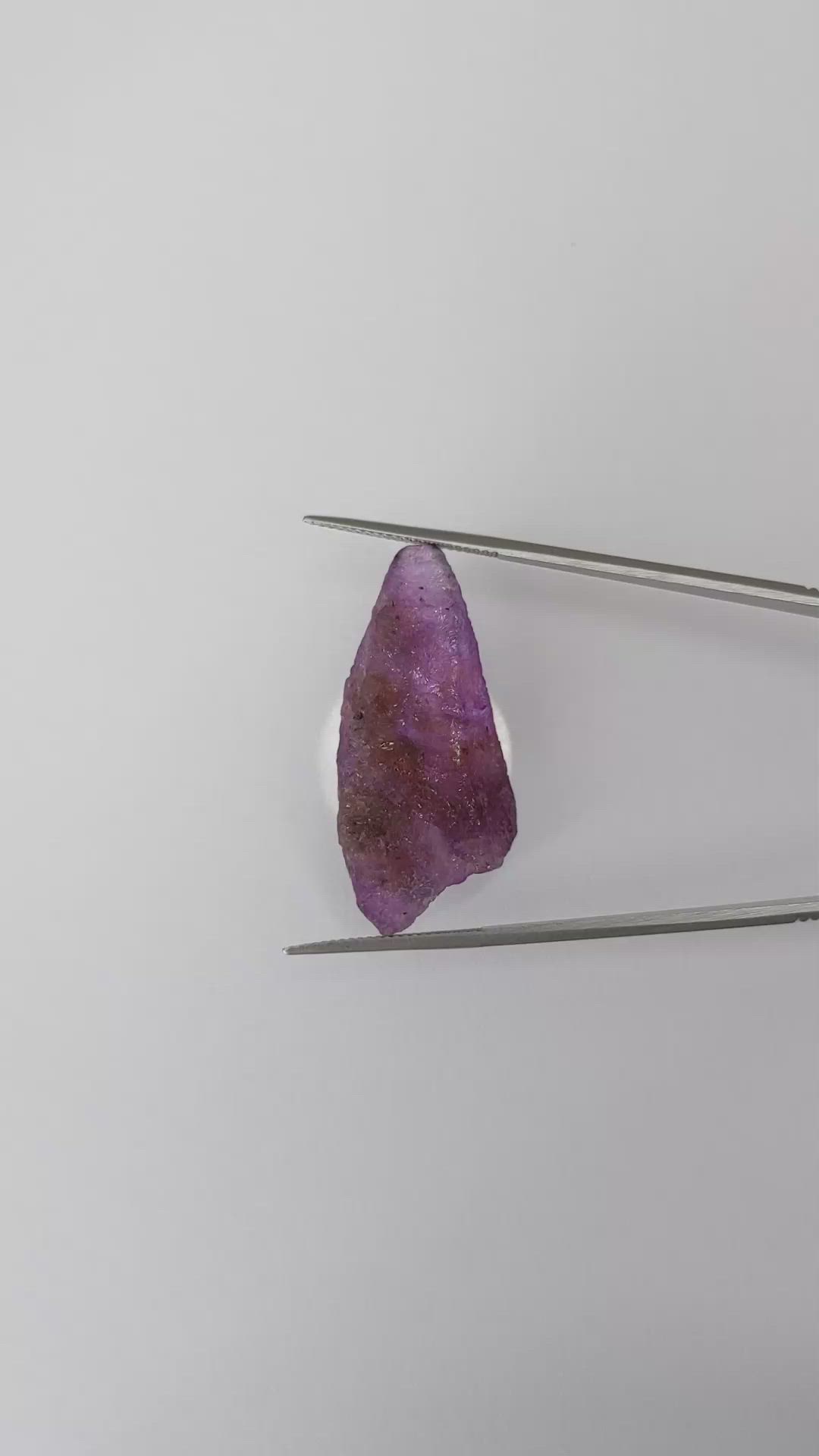 55.87 Ct. Pinkish Purple Sapphire Crystal from Ceylon (Sri Lanka) Size Video