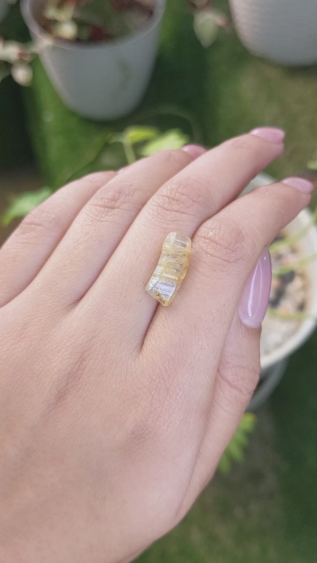 7.88 Ct. Yellow Sapphire Crystal from Ceylon (Sri Lanka) Size Video