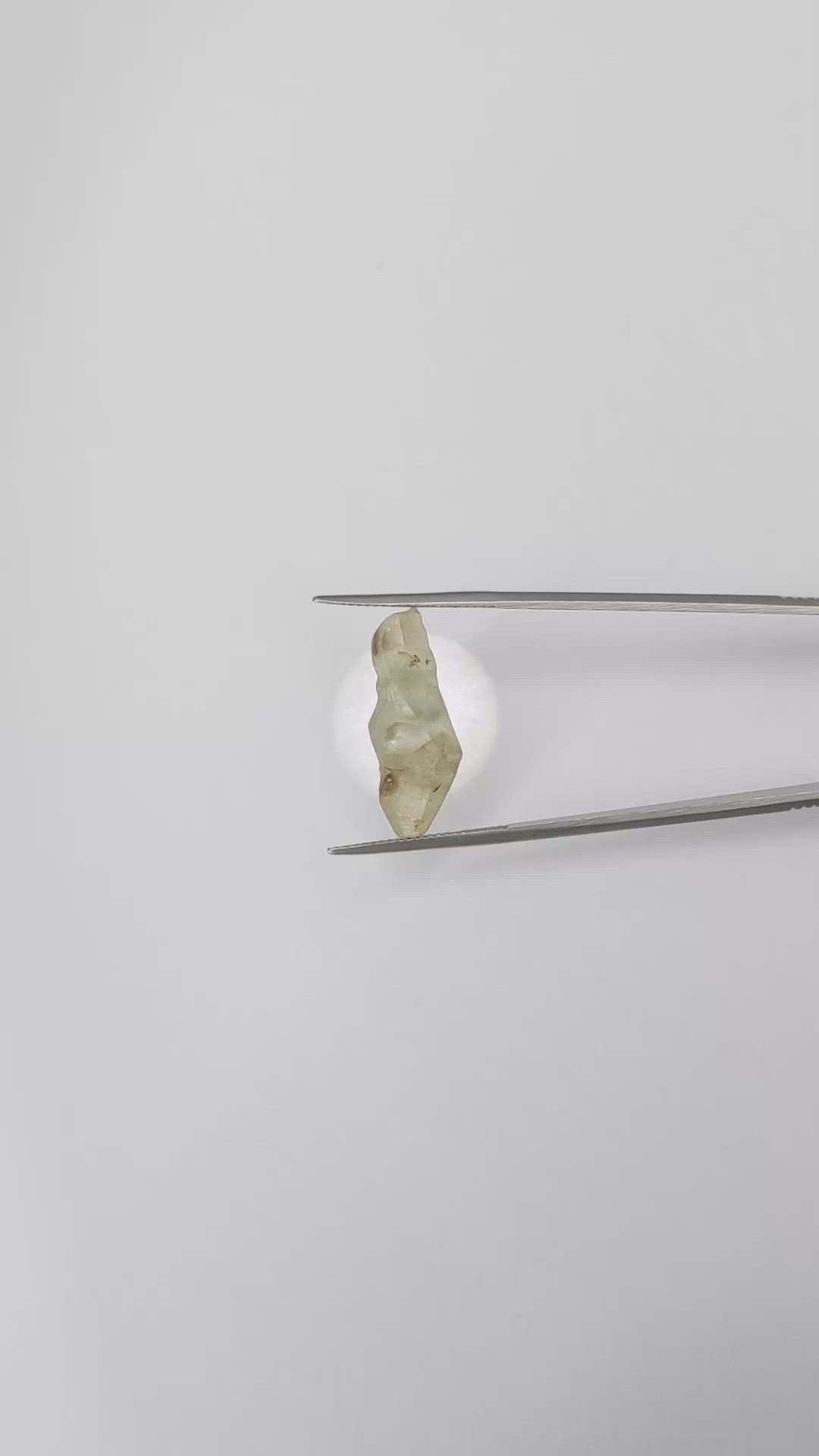 12.11 Ct. Greenish Yellow Sapphire Crystal from Ceylon (Sri Lanka) Size Video