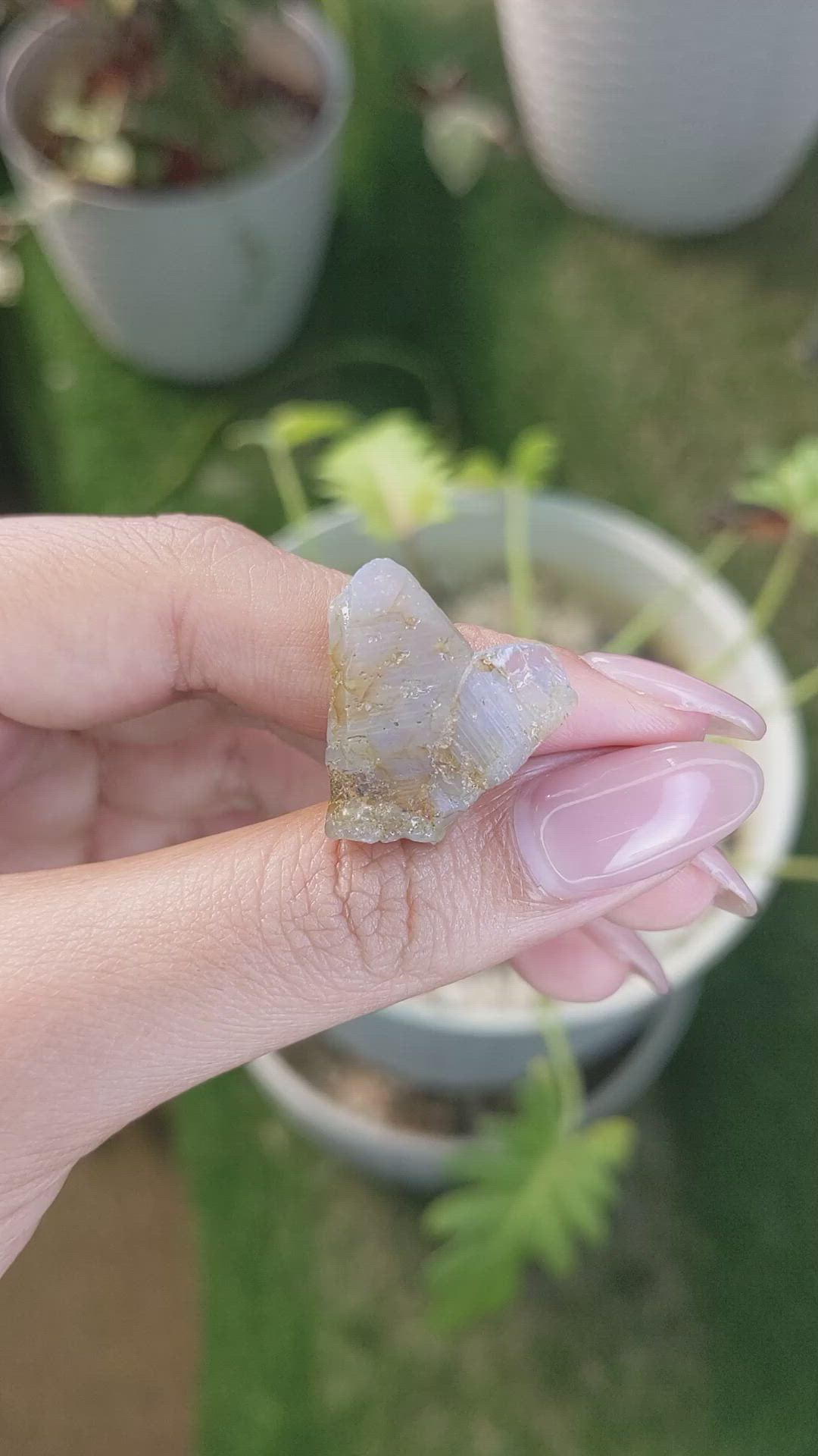 23.25 Ct. Blue Sapphire Crystal from Ceylon (Sri Lanka) Size Video