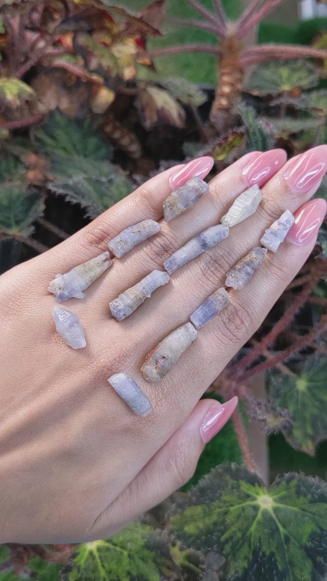 94.43 Ct. Blue Sapphire Crystal from Ceylon (Sri Lanka) Size Video