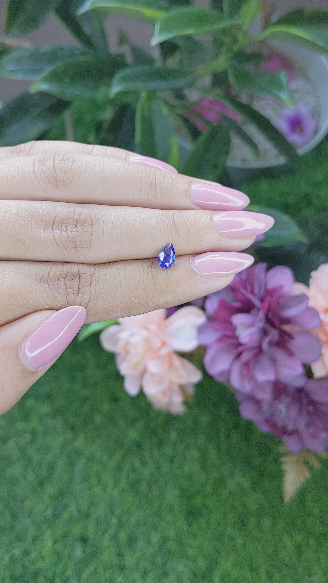 0.70 Ct. Blue Sapphire from Ceylon (Sri Lanka) Size Video