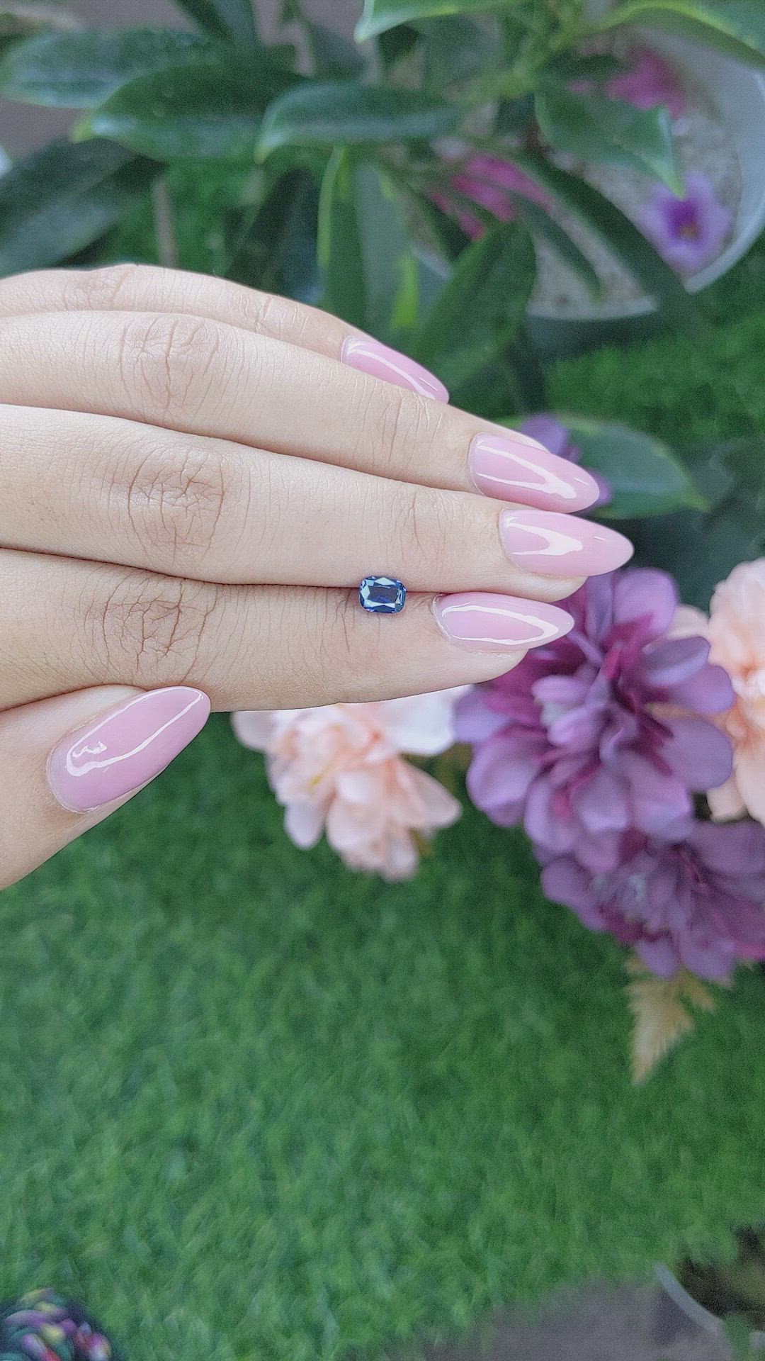 0.50 Ct. Color Change Sapphire from Ceylon (Sri Lanka) Size Video