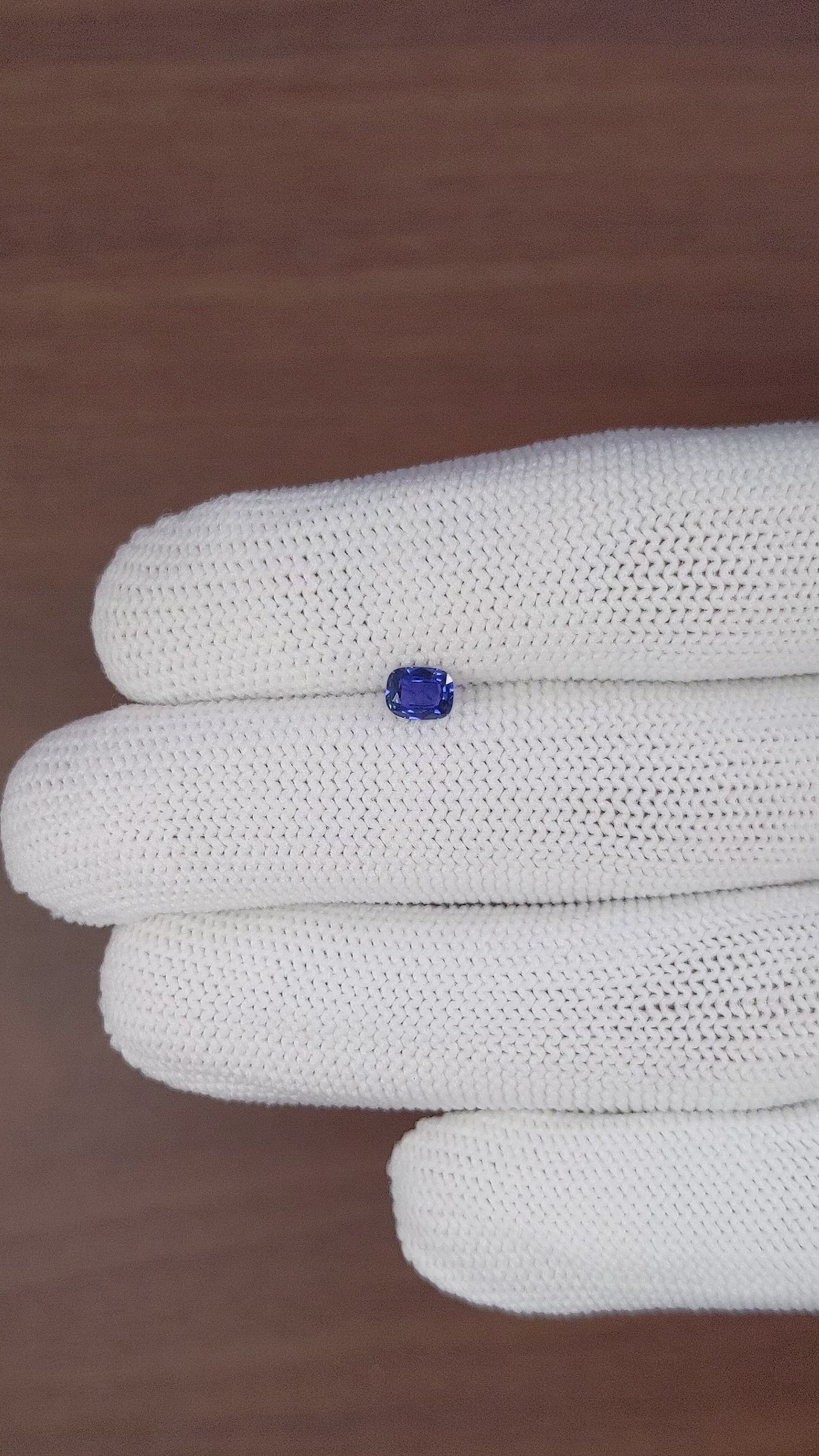 0.50 Ct. Color Change Sapphire from Ceylon (Sri Lanka) Size Video