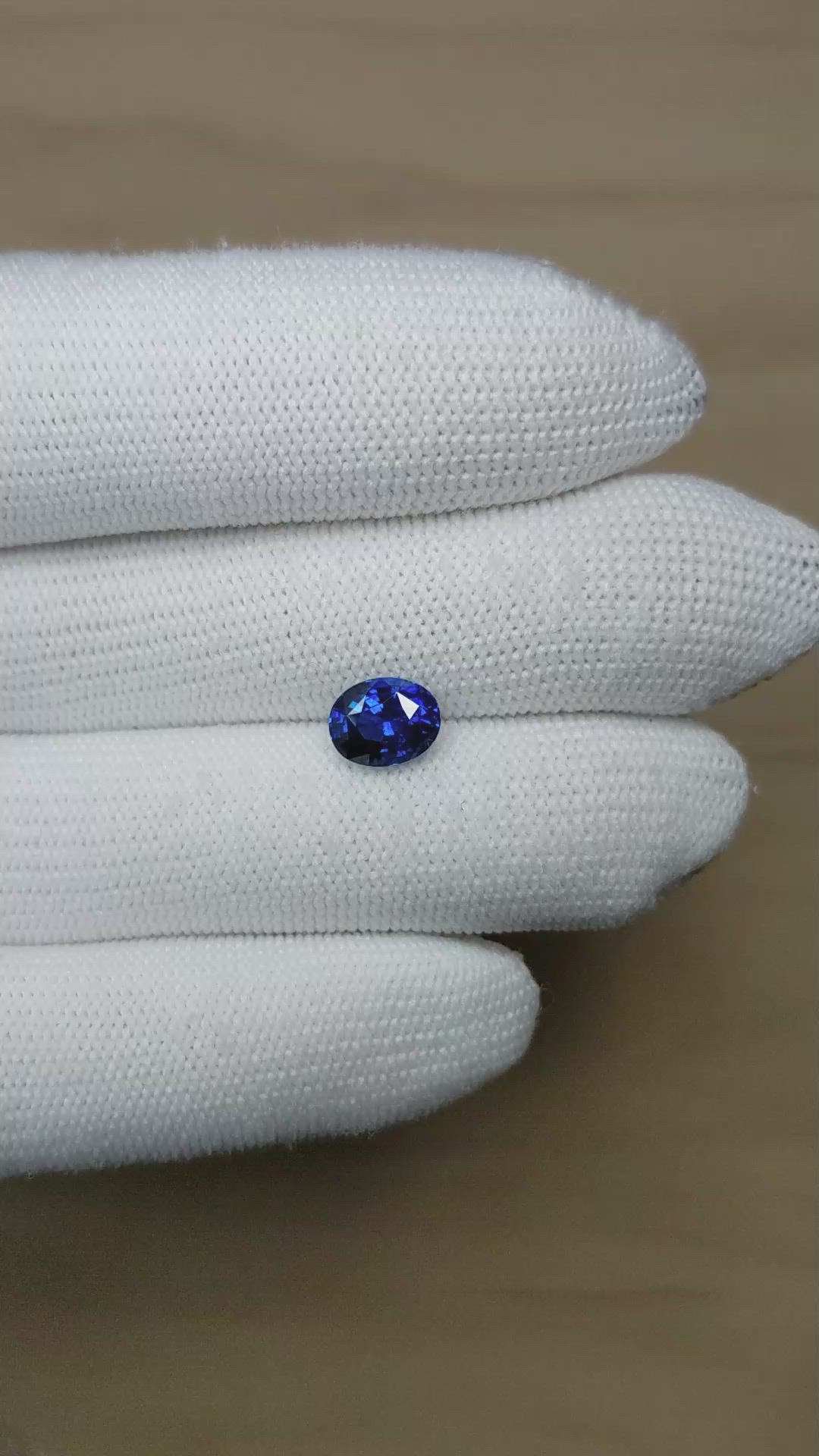2.49 Ct. Blue Sapphire from Ceylon (Sri Lanka) Size Video