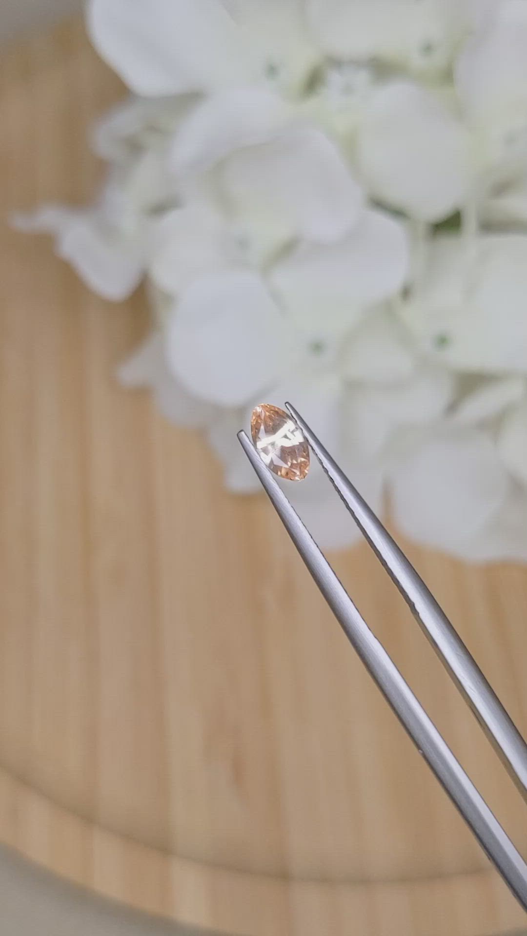 0.73 Ct. Padparadscha Sapphire from Ceylon (Sri Lanka) Size Video