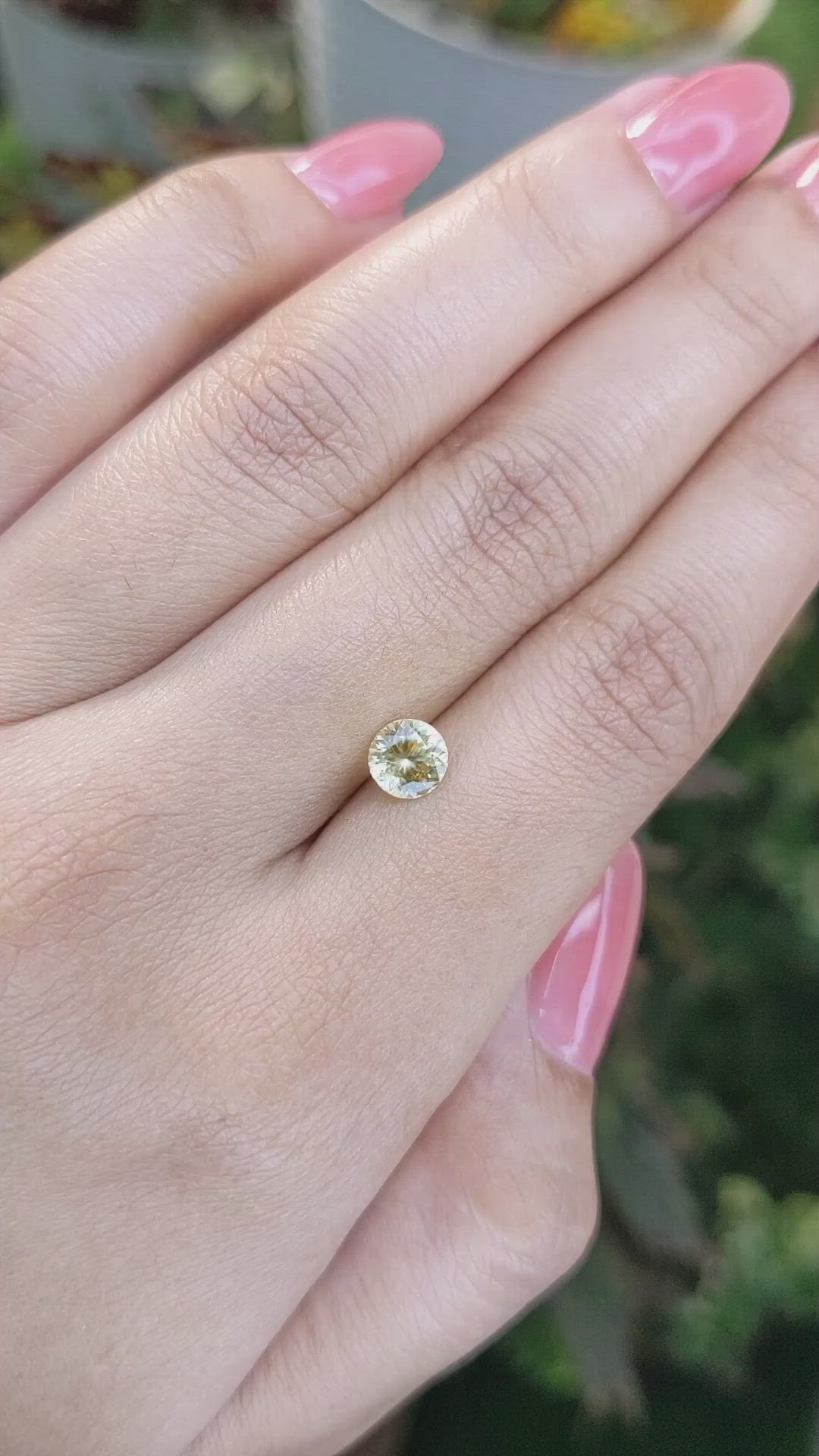 0.83 Ct. Yellow Sapphire from Ceylon (Sri Lanka) Size Video