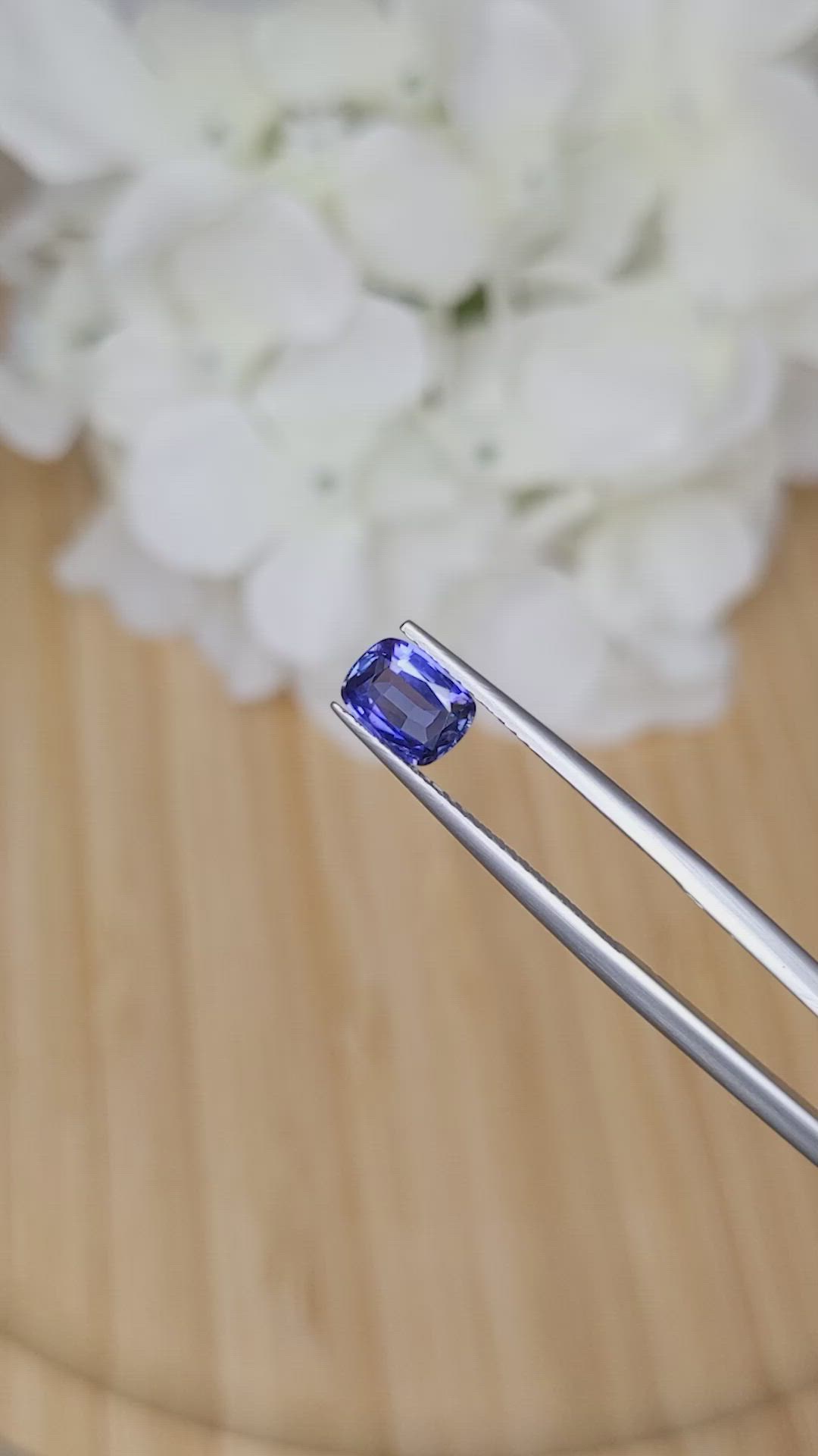 1.17 Ct. Violet Sapphire from Ceylon (Sri Lanka) Size Video