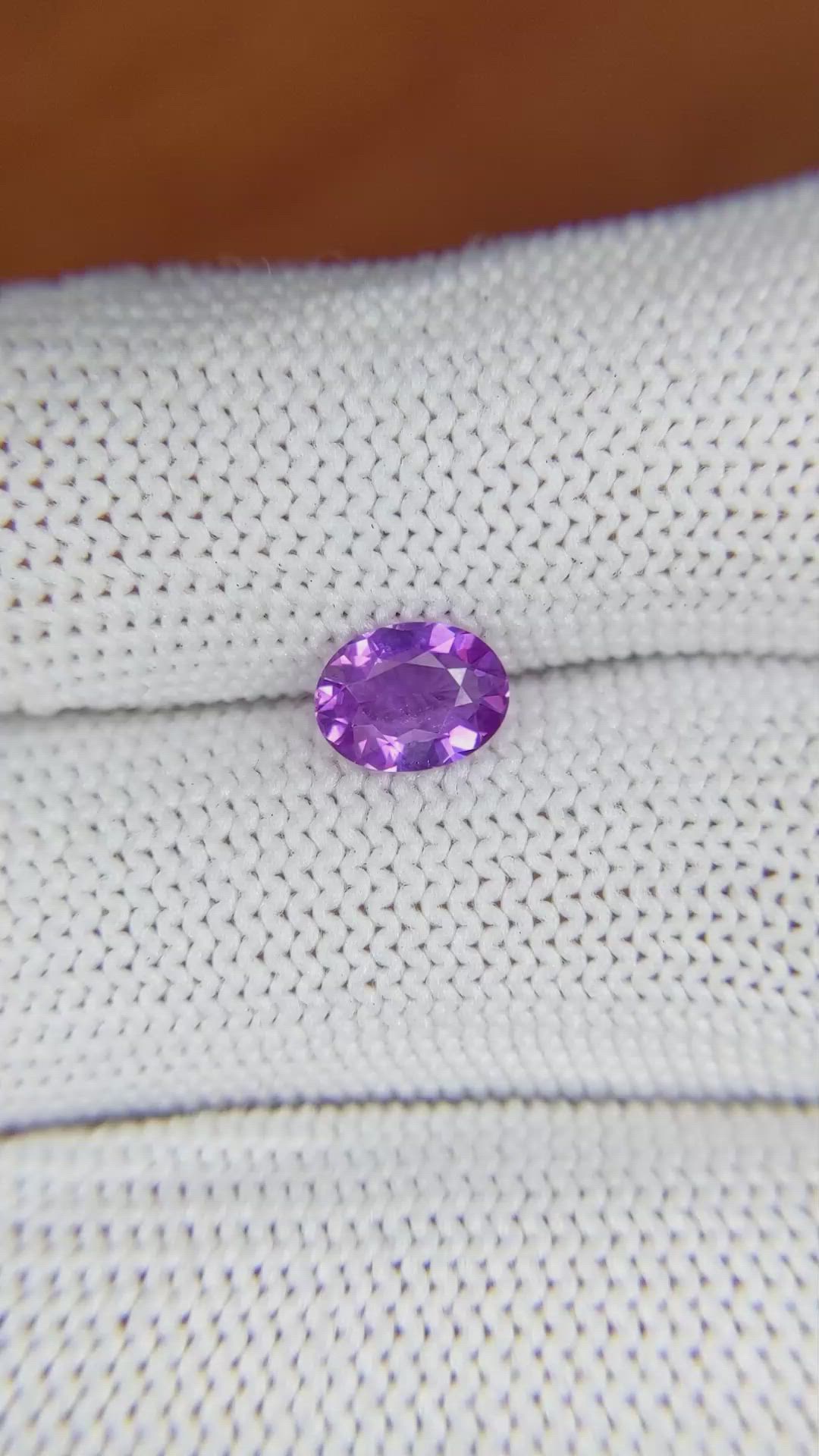 0.99 Ct. Pinkish Purple Sapphire from Ceylon (Sri Lanka) Size Video