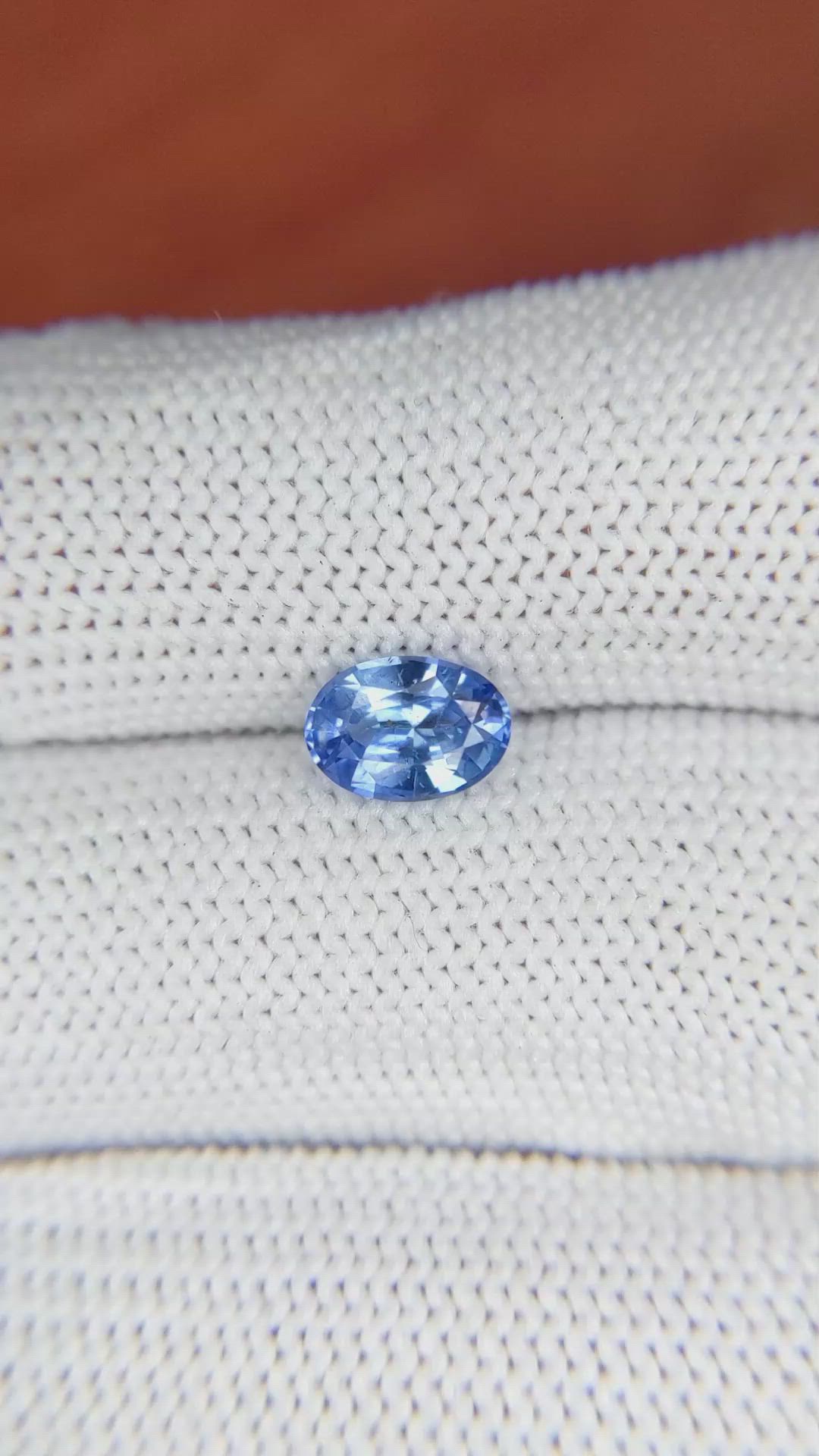 1.15 Ct. Blue Sapphire from Ceylon (Sri Lanka) Size Video