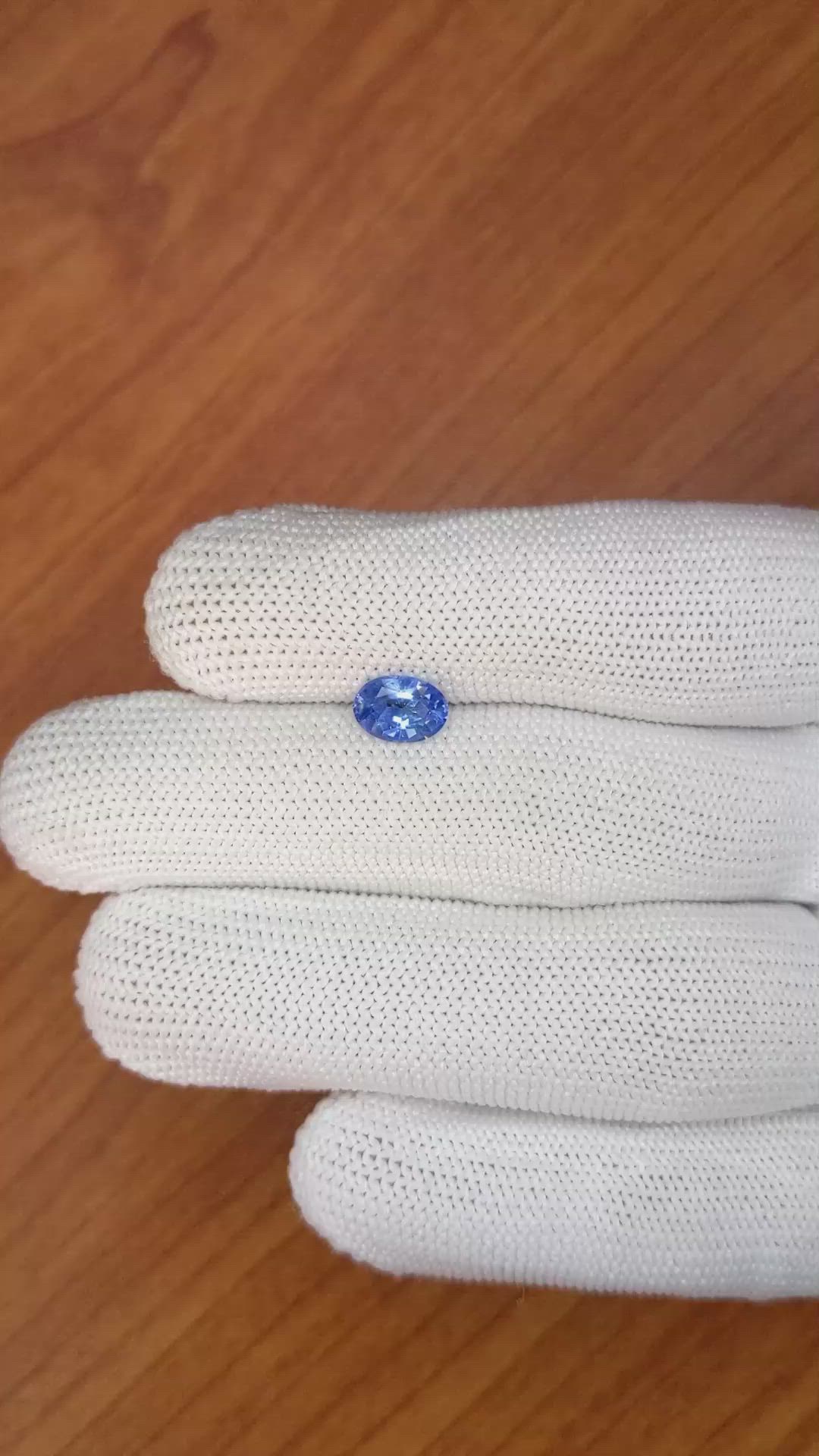 1.15 Ct. Blue Sapphire from Ceylon (Sri Lanka) Size Video