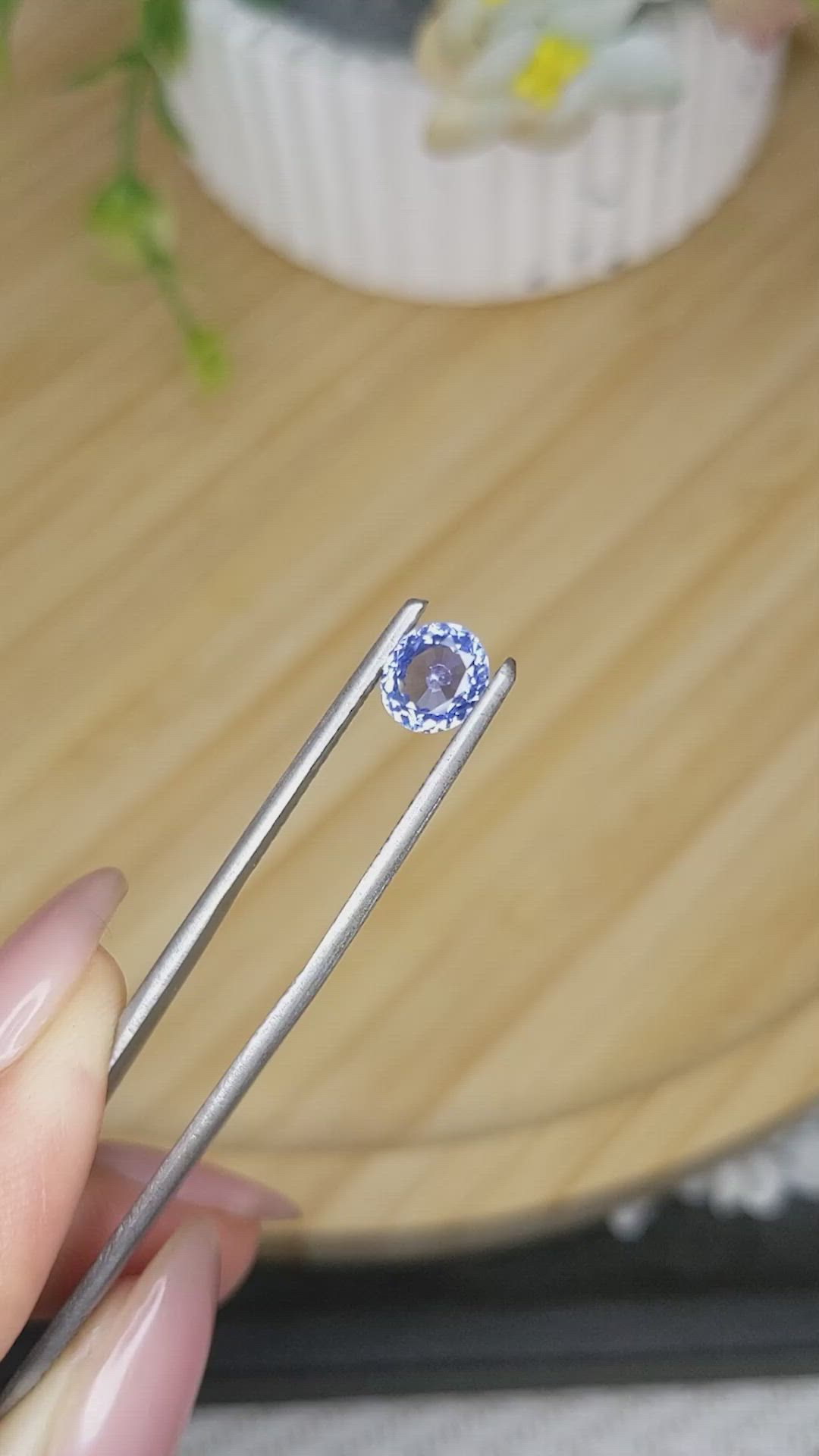 1.09 Ct. Blue Sapphire from Ceylon (Sri Lanka) Size Video