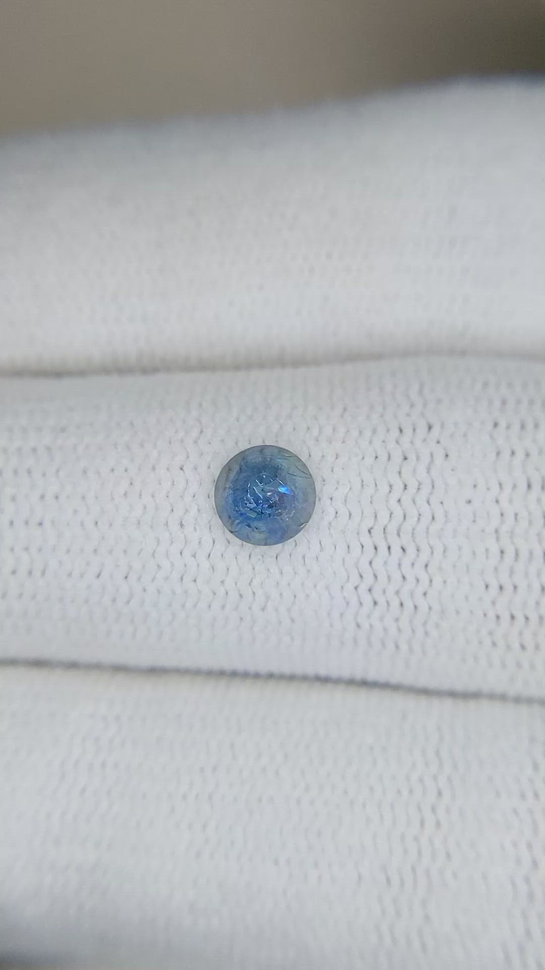 0.39 Ct. Greyish Blue Sapphire from Montana Size Video