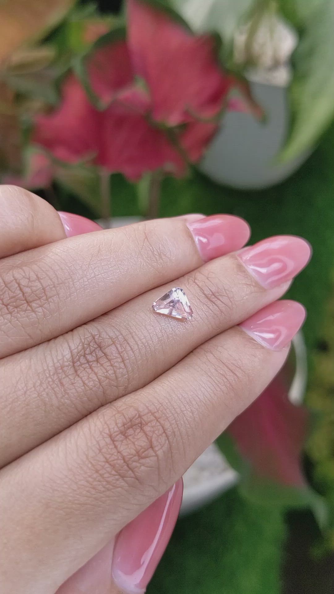 0.98 Ct. Peach Sapphire from Ceylon (Sri Lanka) Size Video