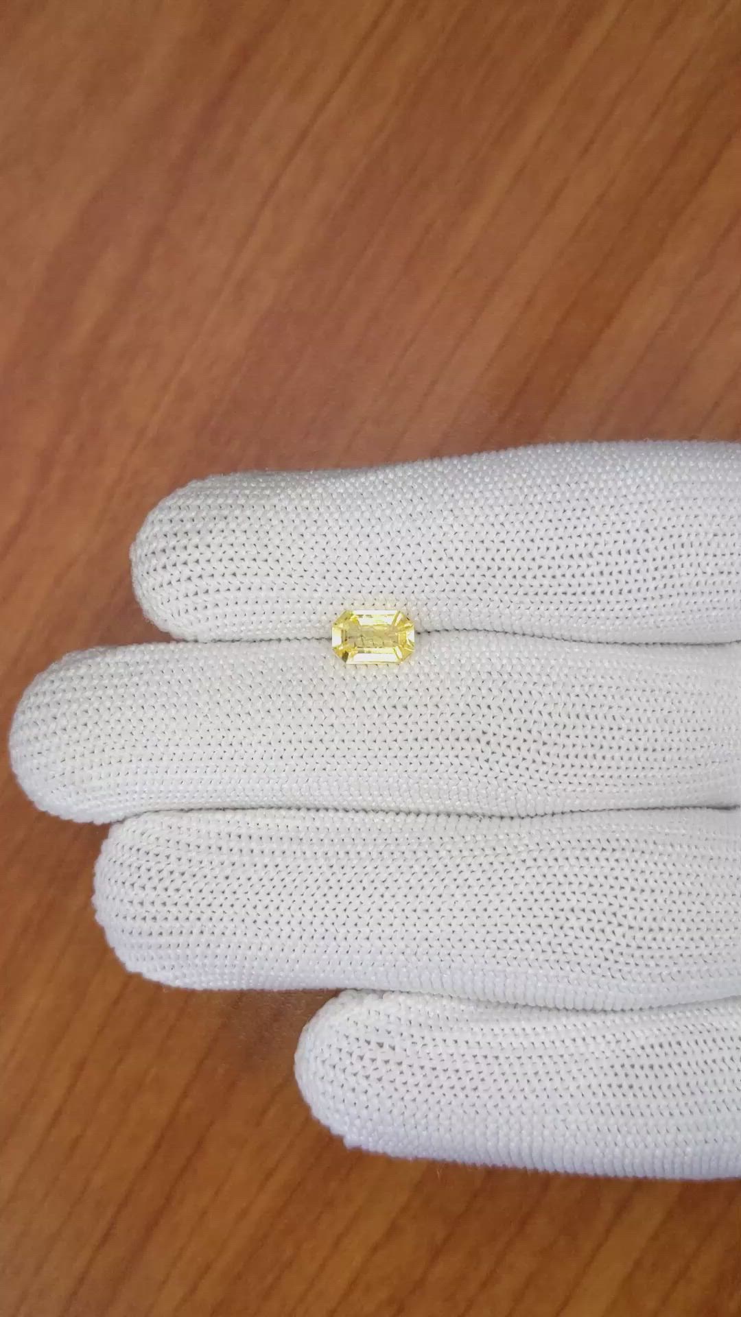 1.33 Ct. Yellow Sapphire from Ceylon (Sri Lanka) Size Video