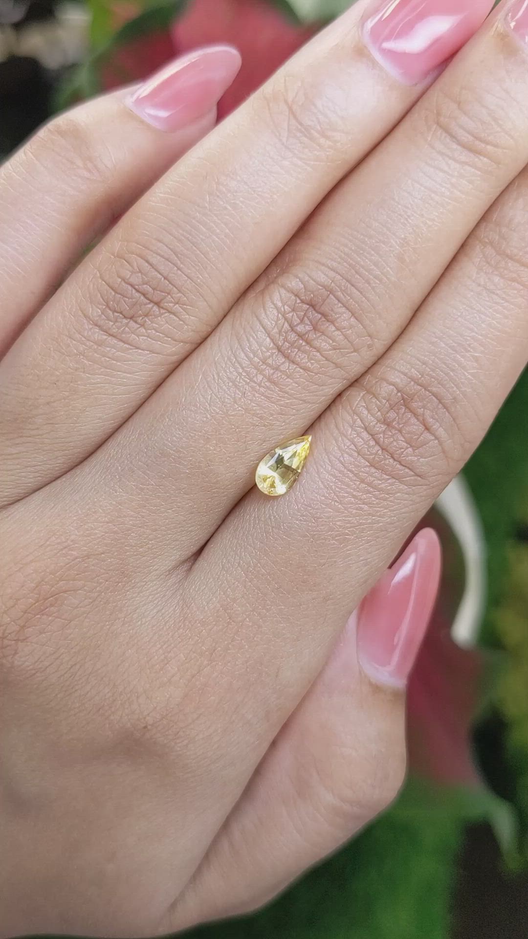 0.89 Ct. Yellow Sapphire from Ceylon (Sri Lanka) Size Video