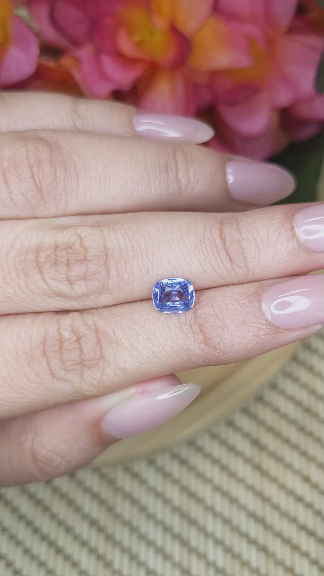 1.37 Ct. Blue Sapphire from Ceylon (Sri Lanka) Size Video
