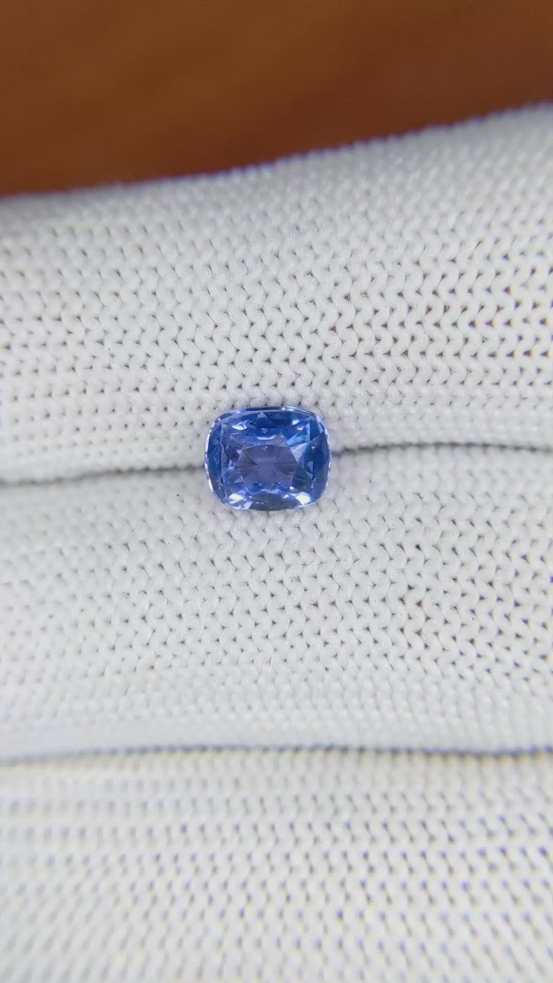 1.37 Ct. Blue Sapphire from Ceylon (Sri Lanka) Size Video