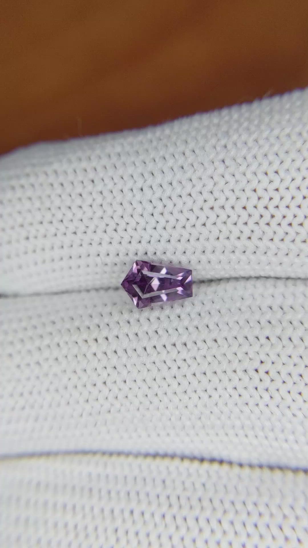 0.95 Ct. Pinkish Purple Sapphire from Ceylon (Sri Lanka) Size Video