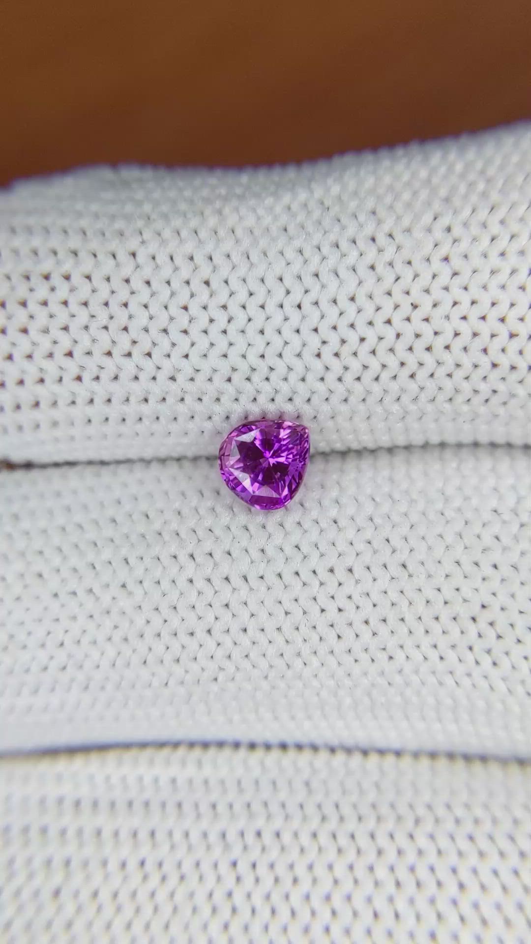 0.72 Ct. Pinkish Purple Sapphire from Ceylon (Sri Lanka) Size Video