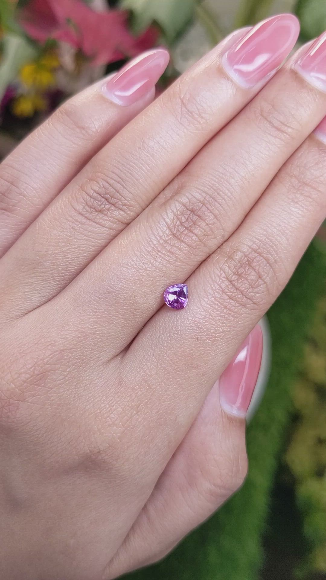 0.72 Ct. Pinkish Purple Sapphire from Ceylon (Sri Lanka) Size Video