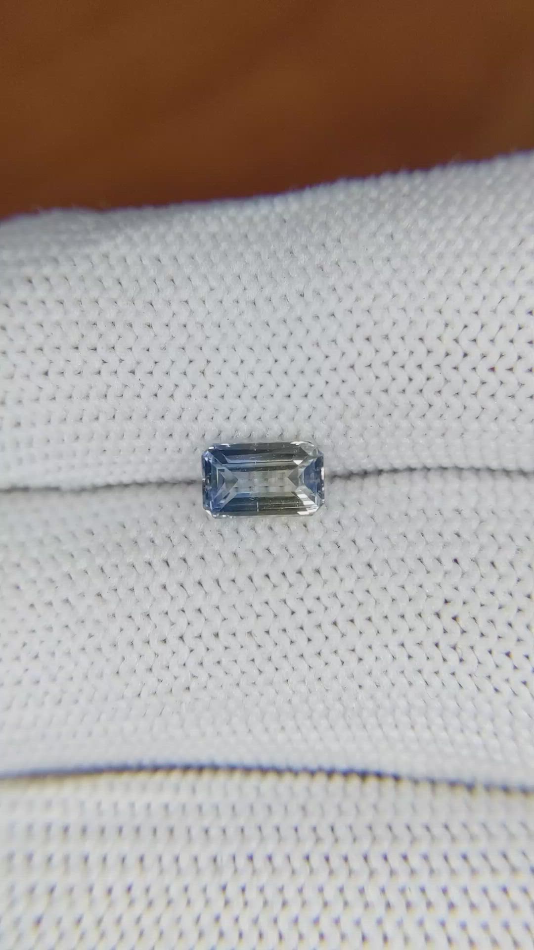 1.06 Ct. Bi Color Sapphire from Ceylon (Sri Lanka) Size Video