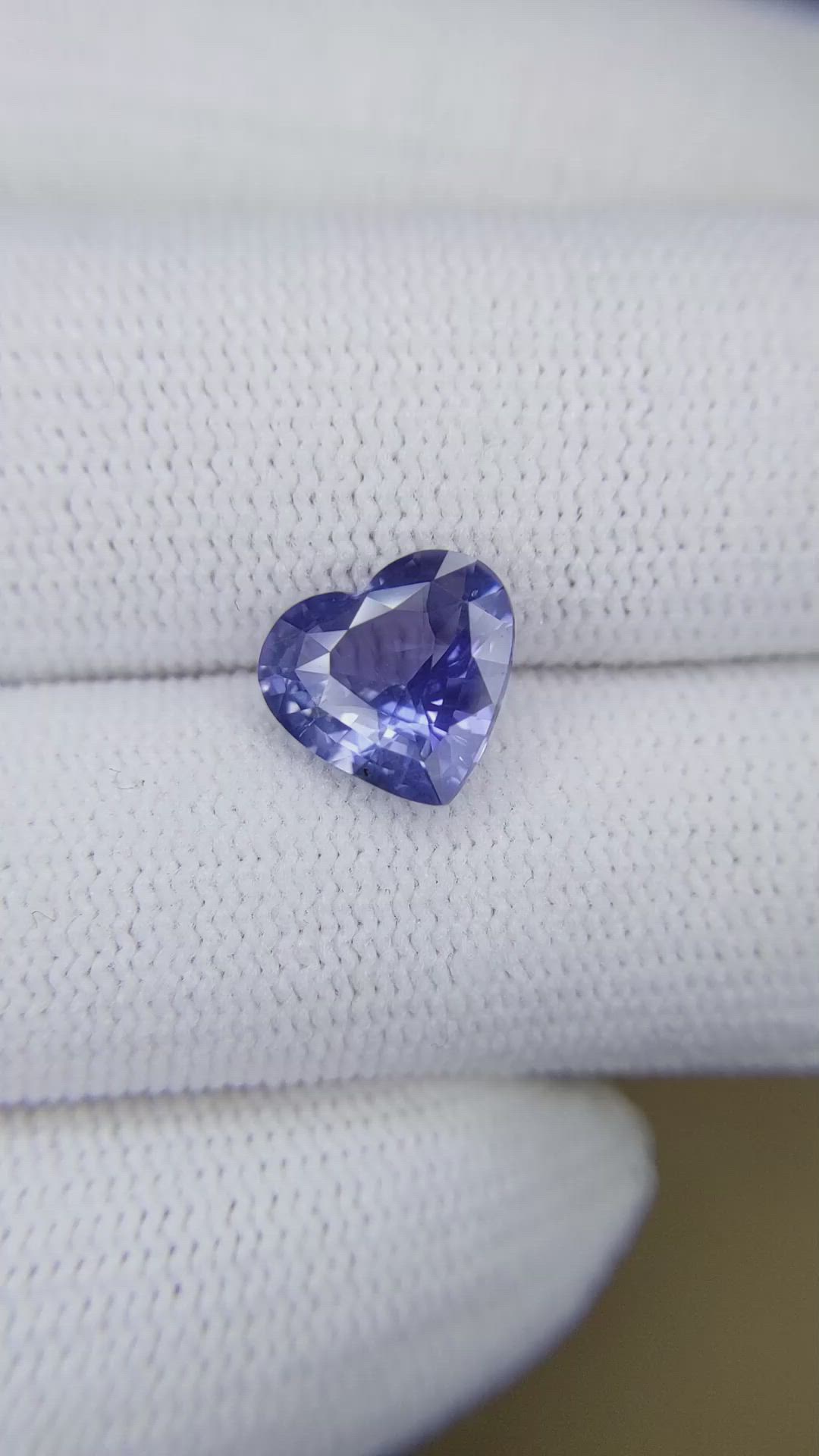 2.85 Ct. Blue Sapphire from Ceylon (Sri Lanka) Size Video