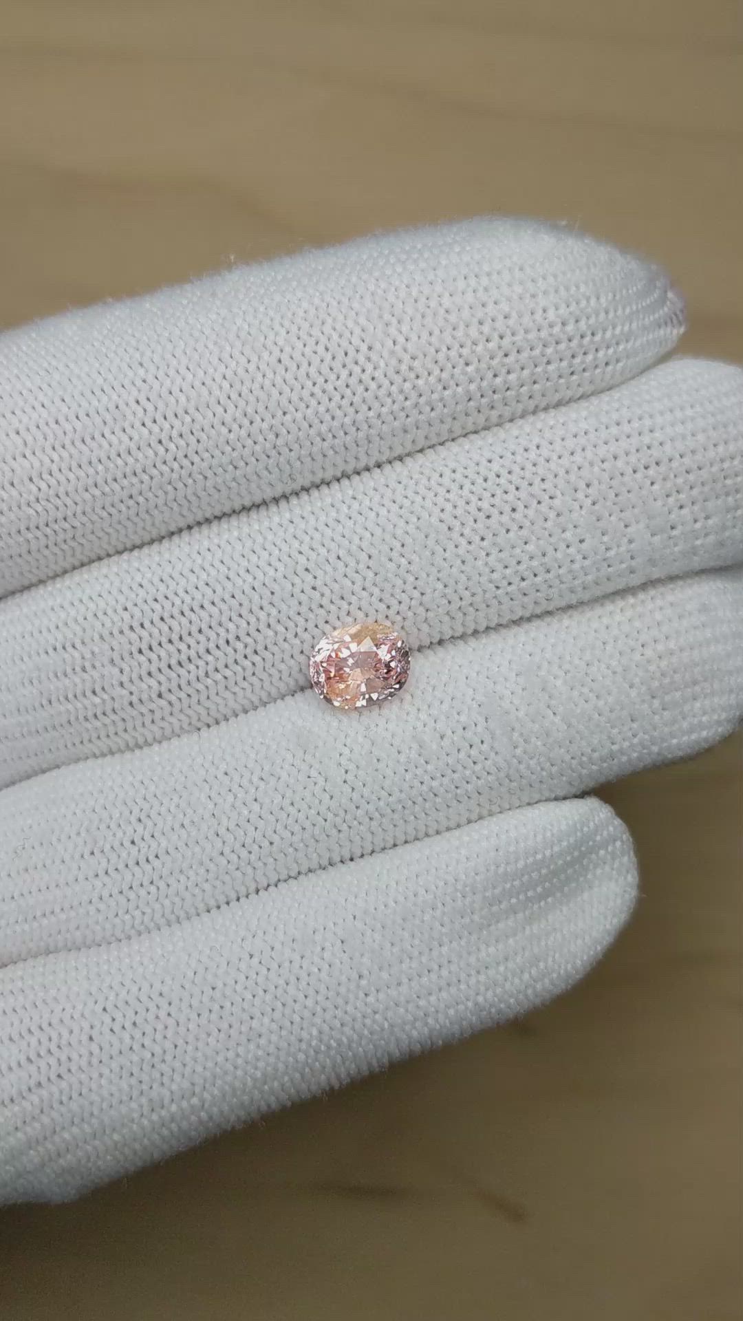 2.52 Ct. Padparadscha Sapphire from Ceylon (Sri Lanka) Size Video