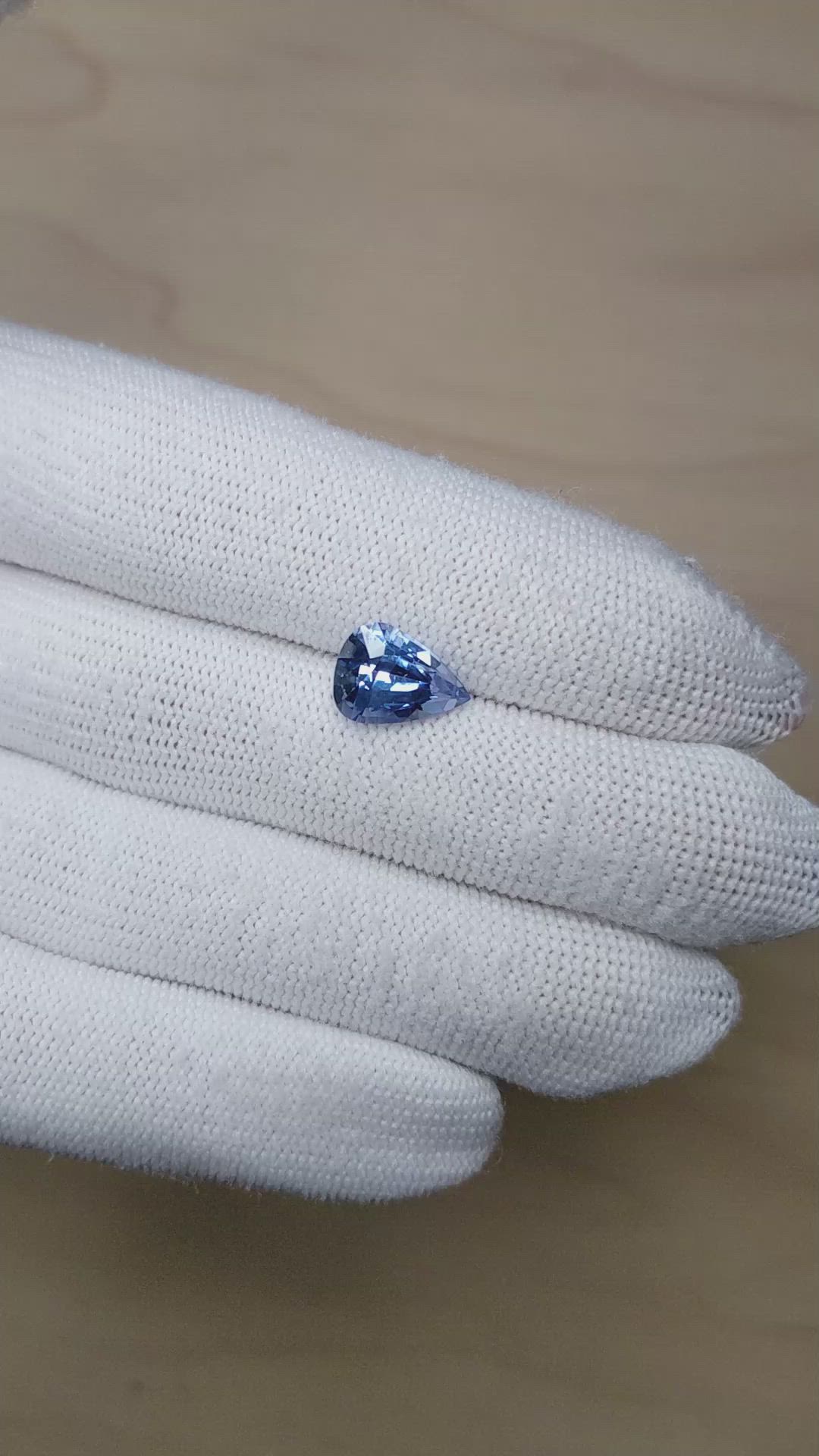 3.88 Ct. Blue Sapphire from Ceylon (Sri Lanka) Size Video