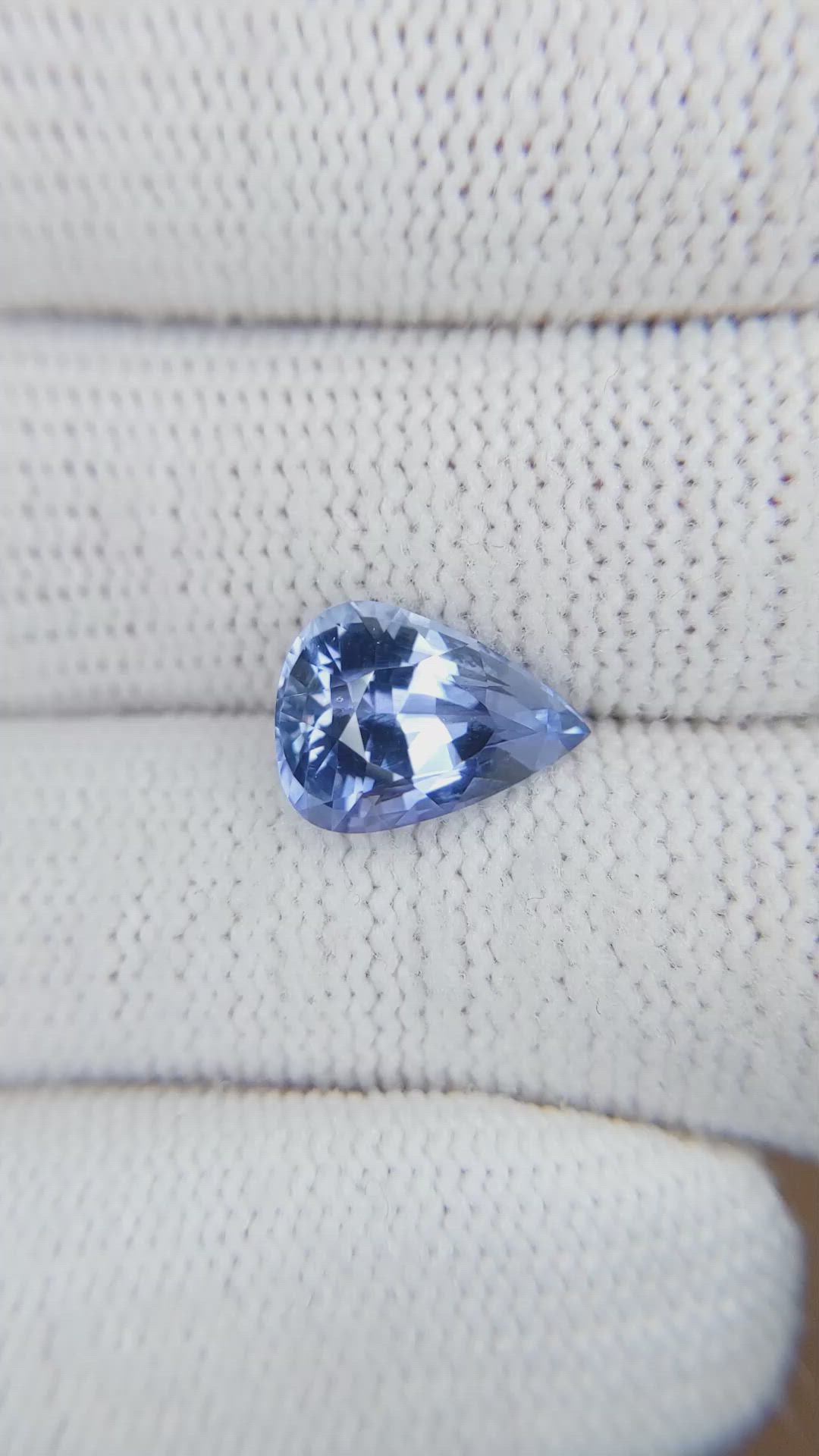 3.88 Ct. Blue Sapphire from Ceylon (Sri Lanka) Size Video