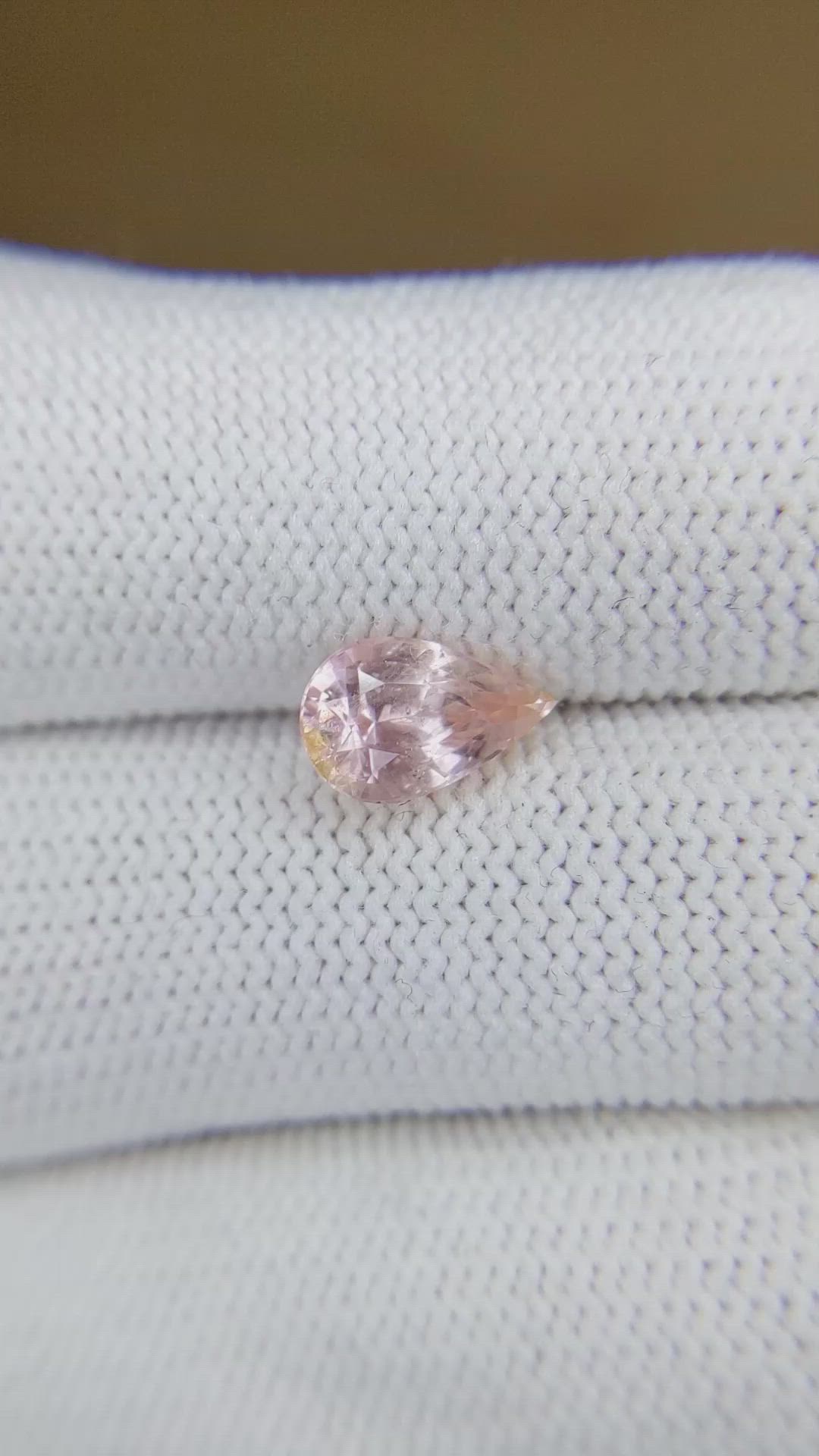1.89 Ct. Padparadscha Sapphire from Ceylon (Sri Lanka) Size Video