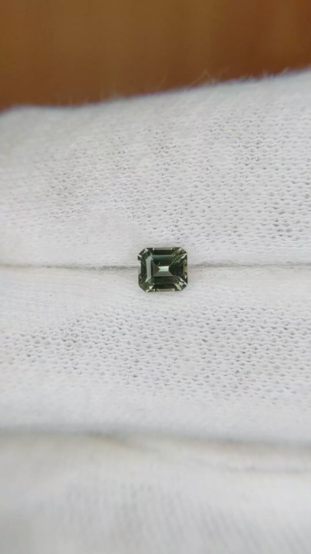 0.50 Ct. Green Sapphire from Ceylon (Sri Lanka) Size Video