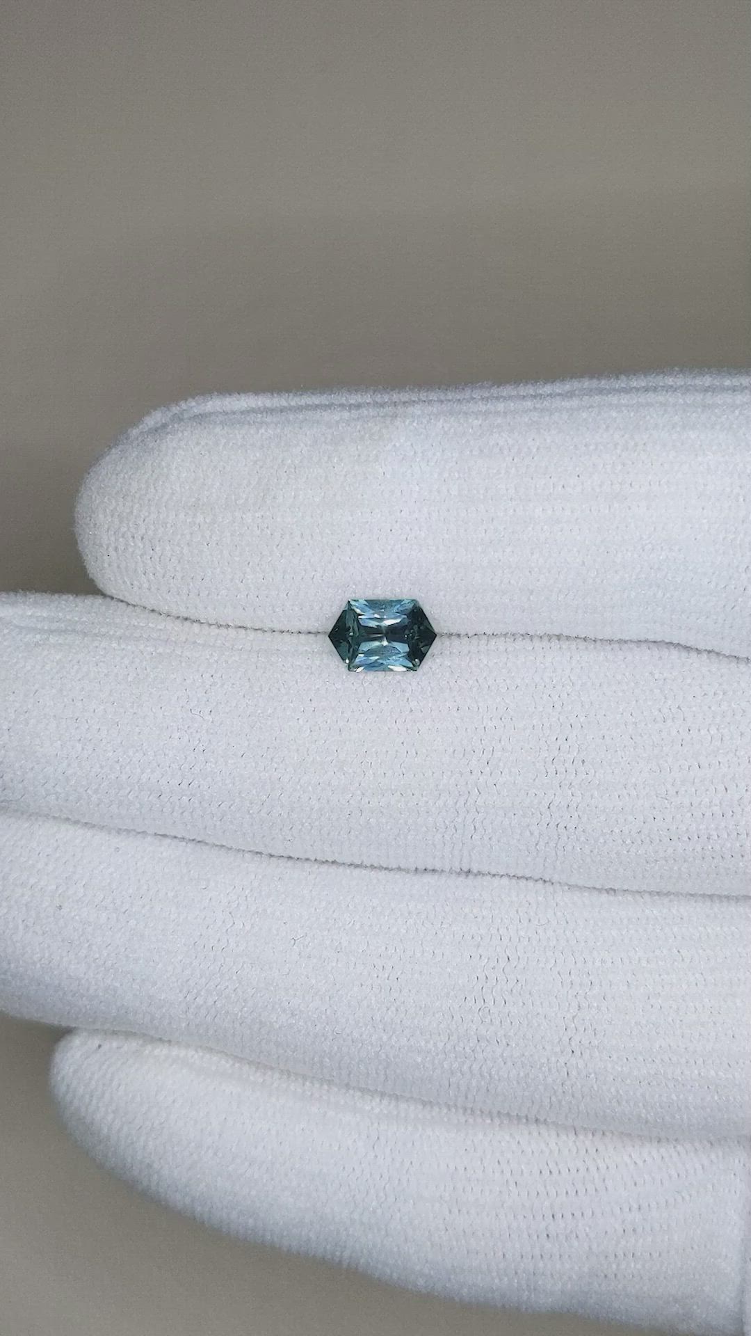 0.93 Ct. Bluish Green Sapphire from Montana Size Video