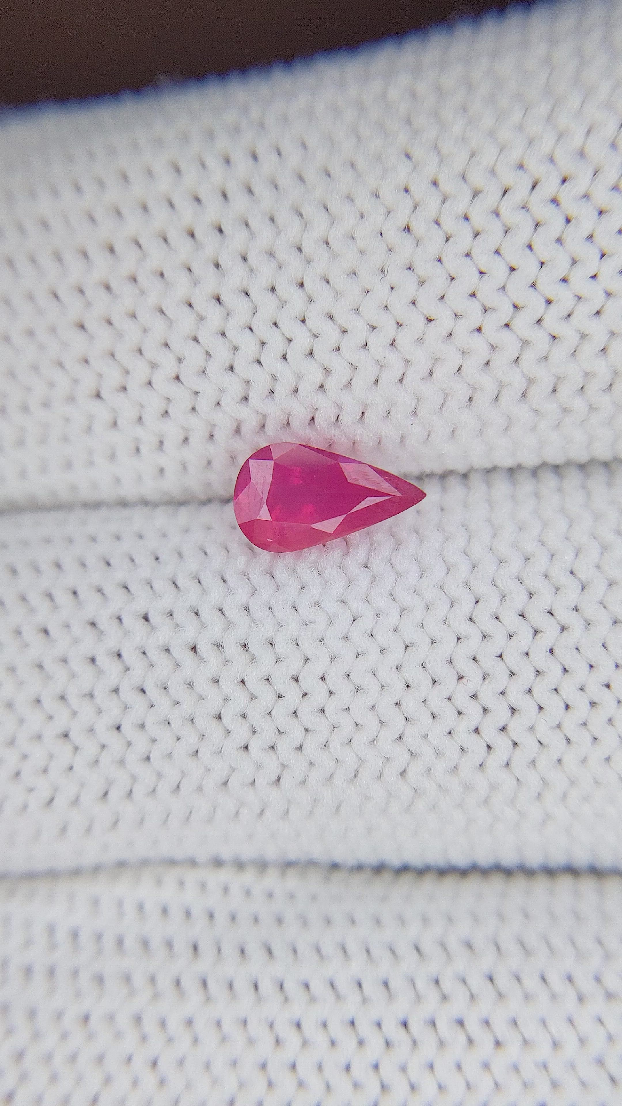 0.81 Ct. Reddish Pink Sapphire from Tanzania Size Video