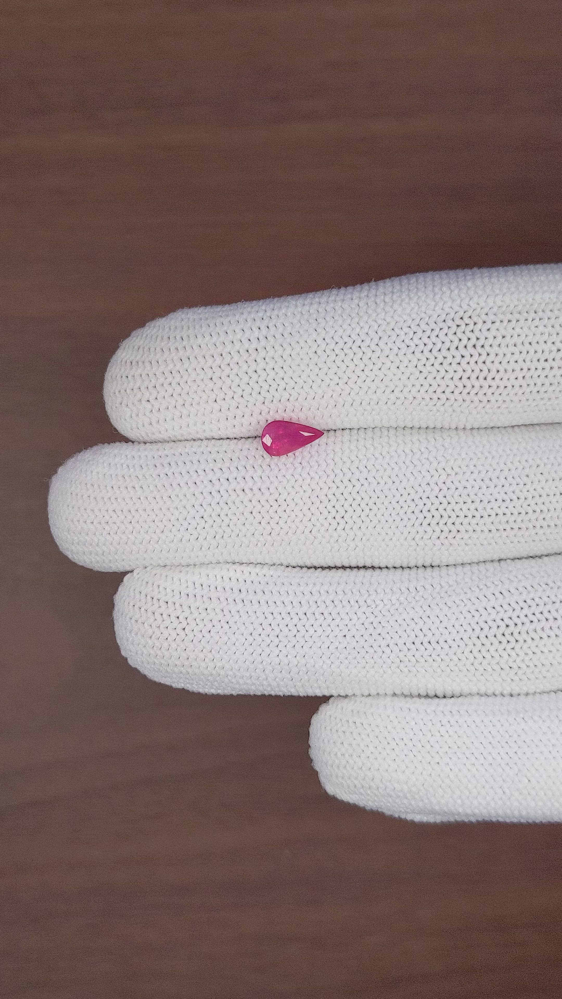 0.81 Ct. Reddish Pink Sapphire from Tanzania Size Video