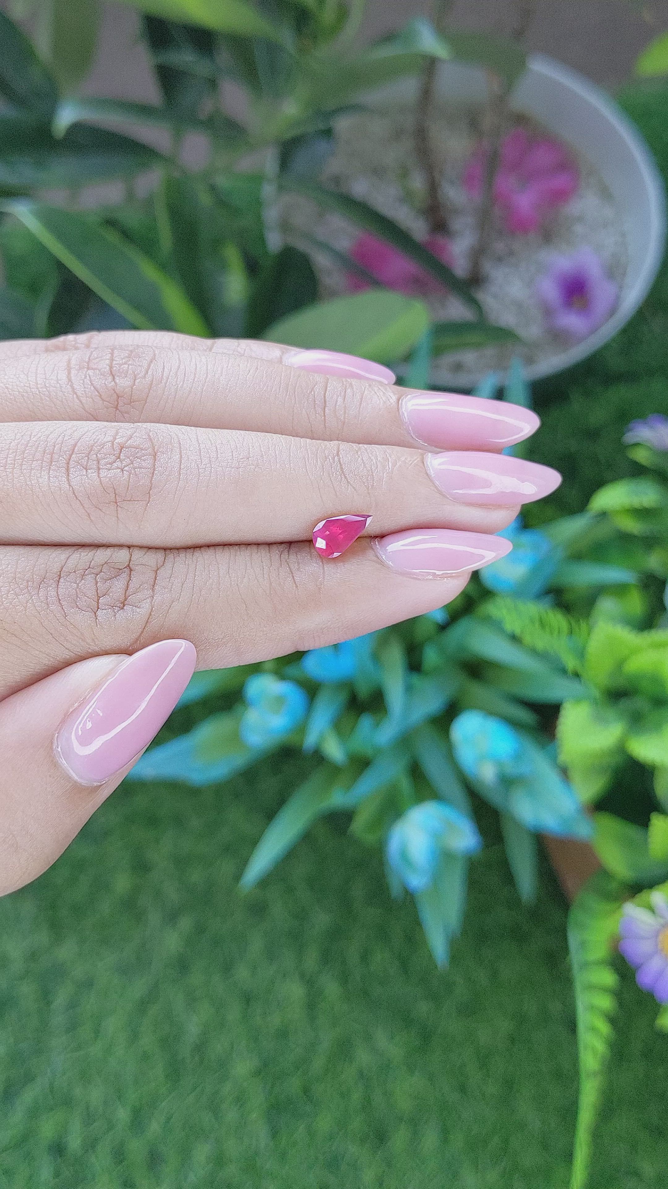 0.81 Ct. Reddish Pink Sapphire from Tanzania Size Video