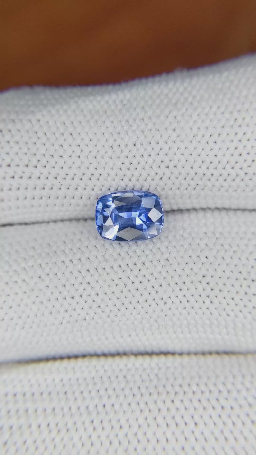1.61 Ct. Blue Sapphire from Ceylon (Sri Lanka) Size Video