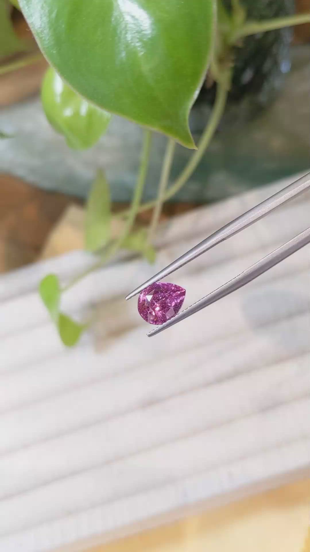 2.69 Ct. Pink Sapphire from Ceylon (Sri Lanka) Size Video