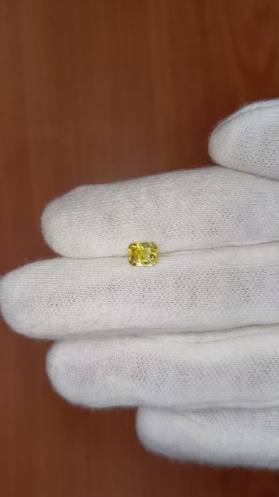 0.79 Ct. Yellow Sapphire from Ceylon (Sri Lanka) Size Video