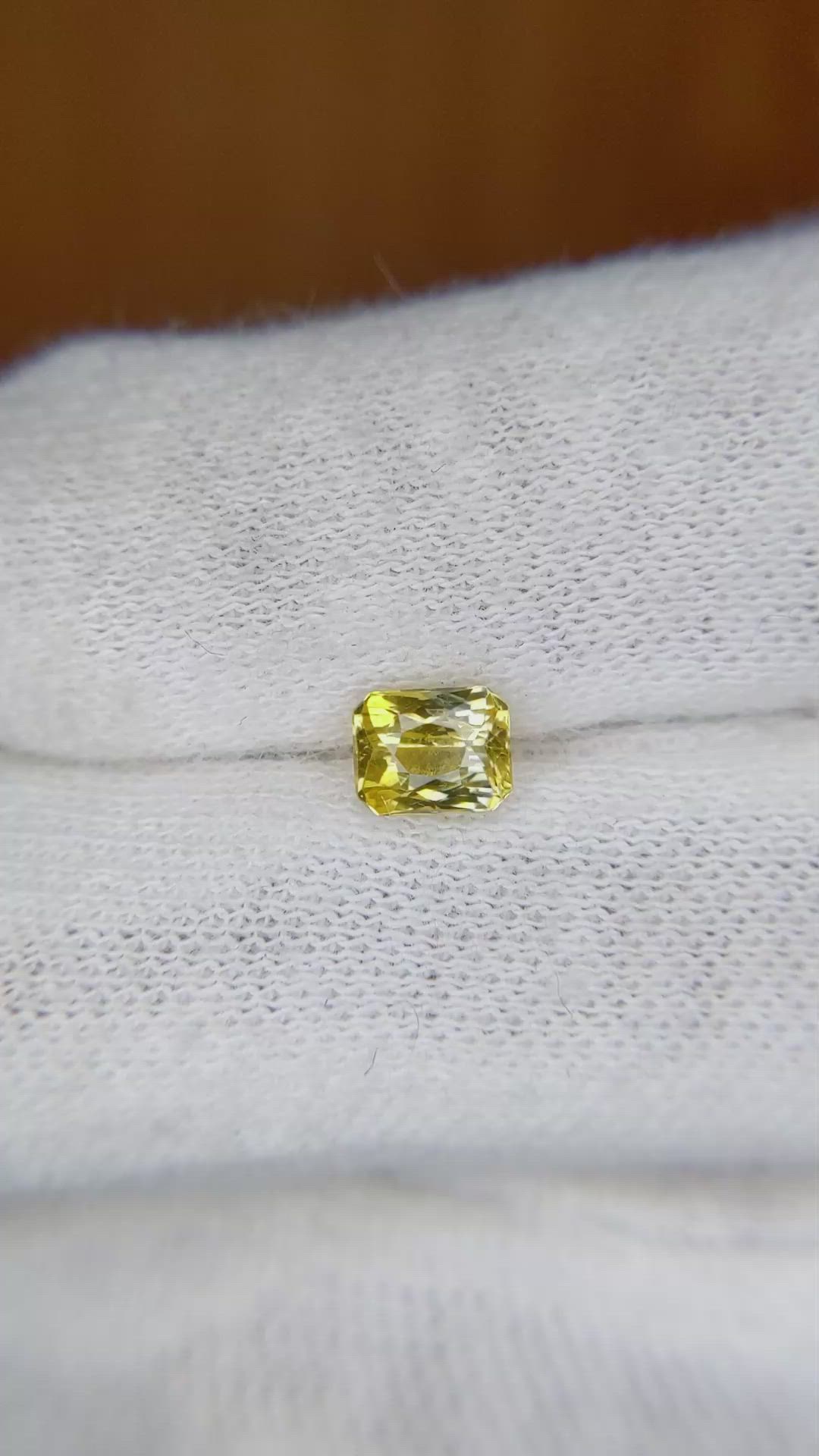 0.79 Ct. Yellow Sapphire from Ceylon (Sri Lanka) Size Video