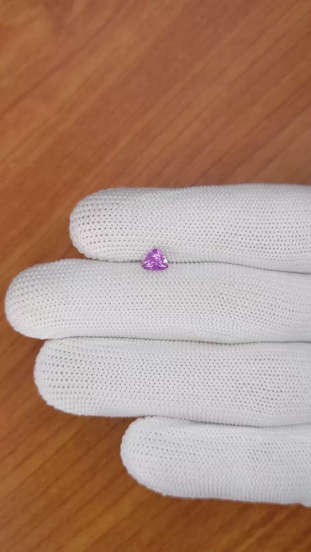 0.67 Ct. Pinkish Purple Sapphire from Ceylon (Sri Lanka) Size Video