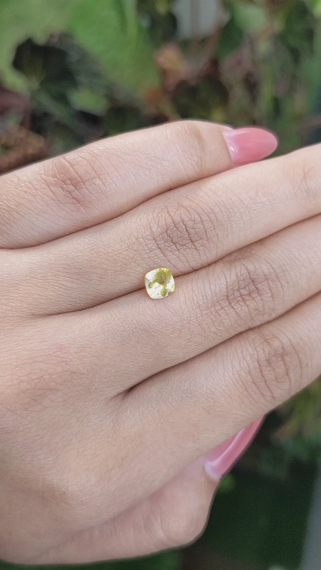 0.74 Ct. Yellow Sapphire from Ceylon (Sri Lanka) Size Video