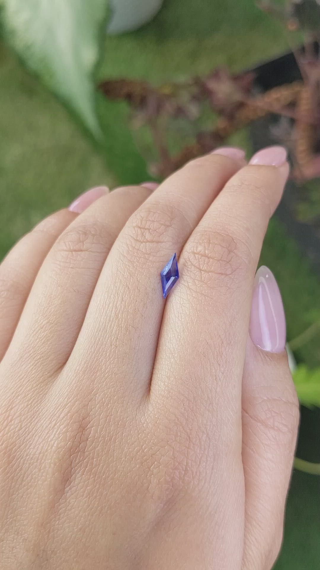 0.70 Ct. Blue Sapphire from Ceylon (Sri Lanka) Size Video