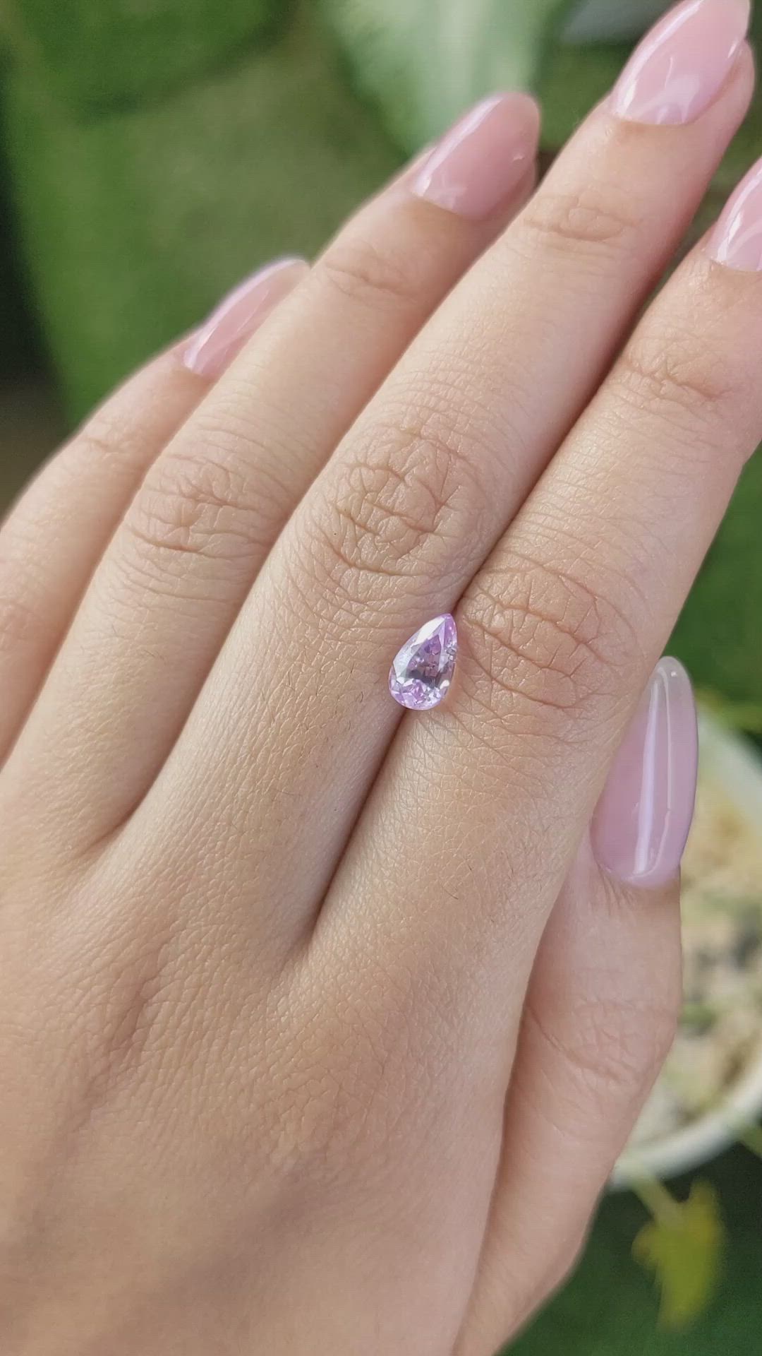 1.27 Ct. Pinkish Purple Sapphire from Ceylon (Sri Lanka) Size Video